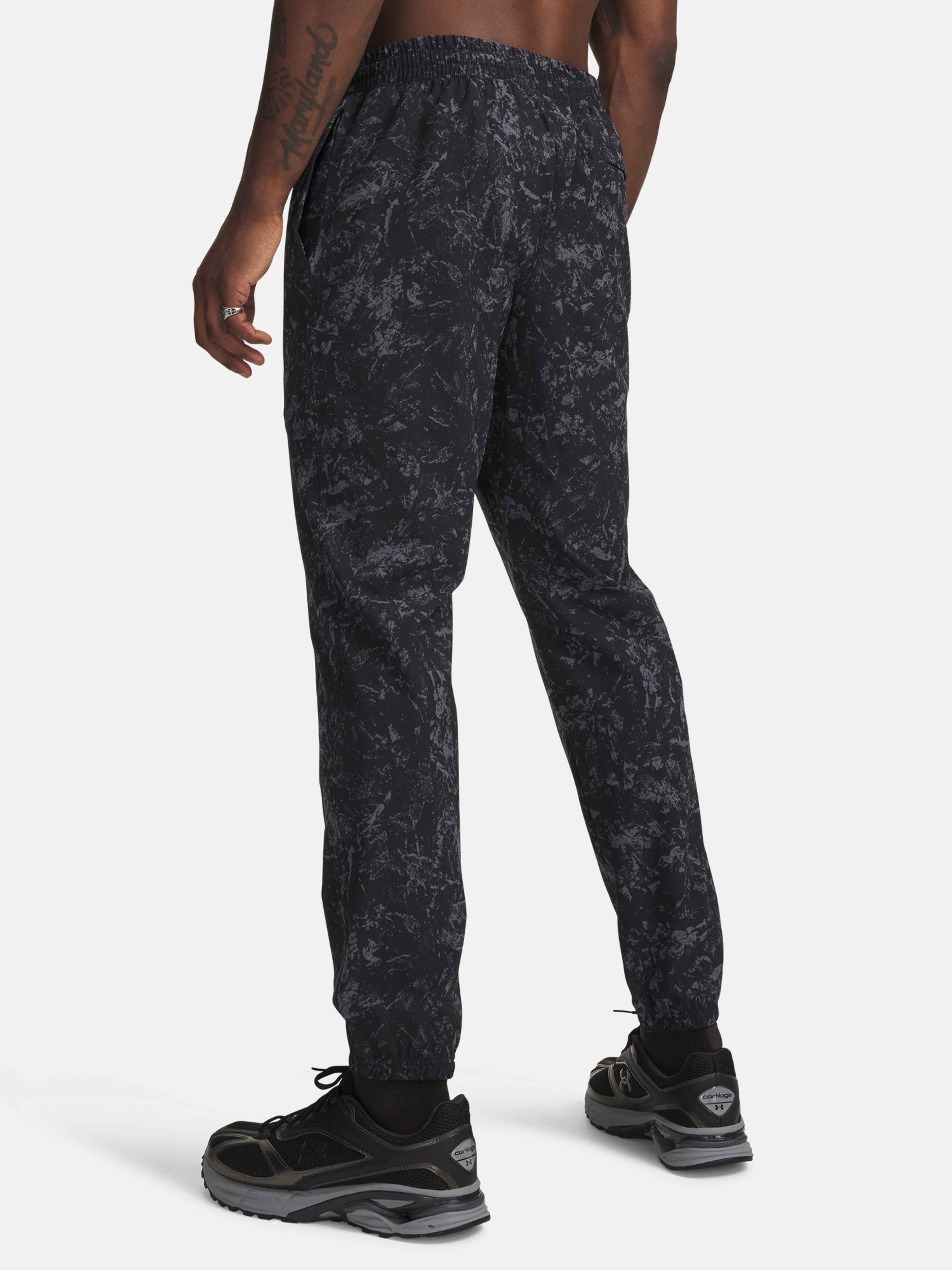 Moške spodnji del trenirke Under Armour UA Vibe Woven Jogger - 002