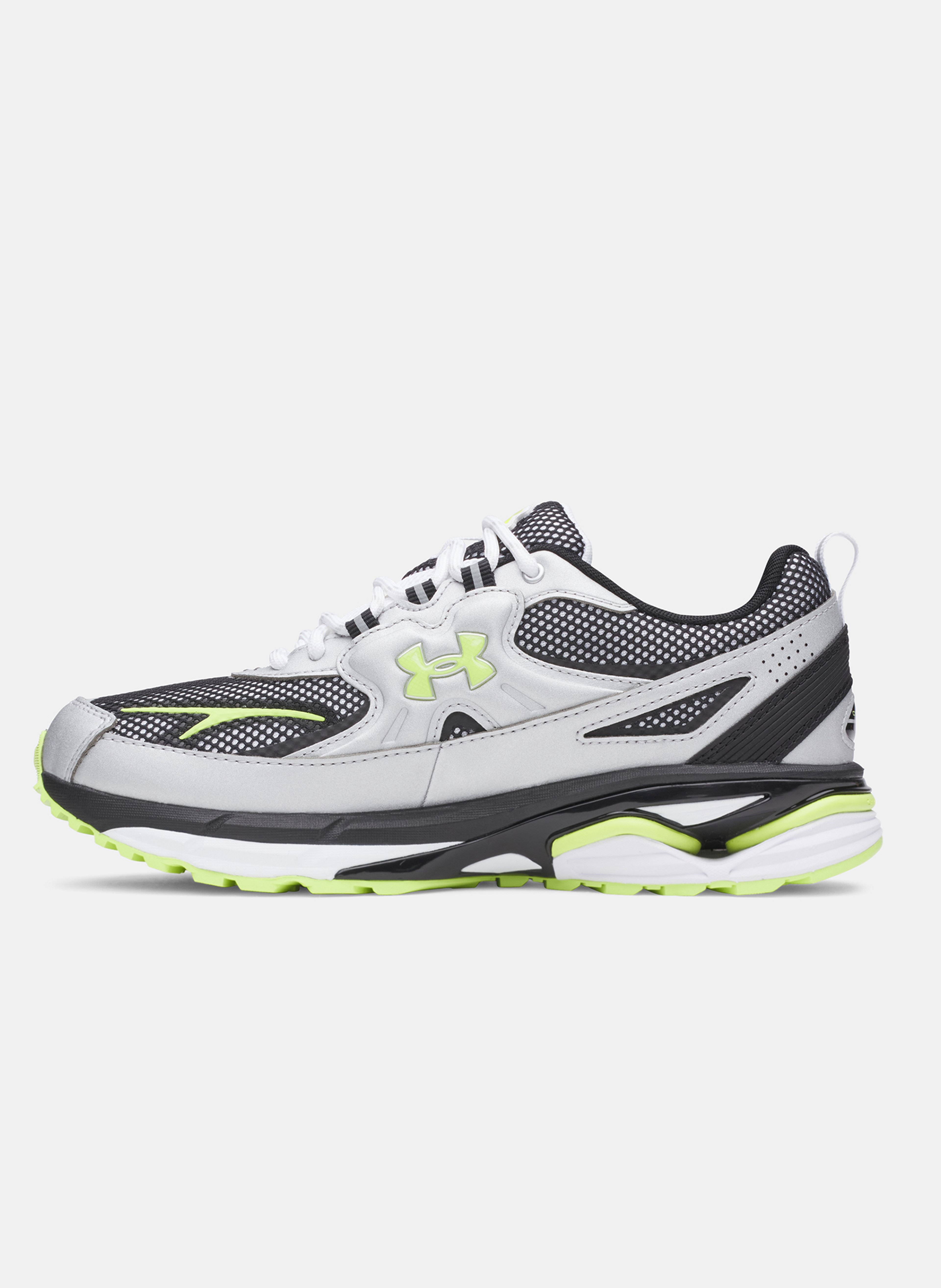 Unisex čevlji Under Armour UA Apparition Tech - 002