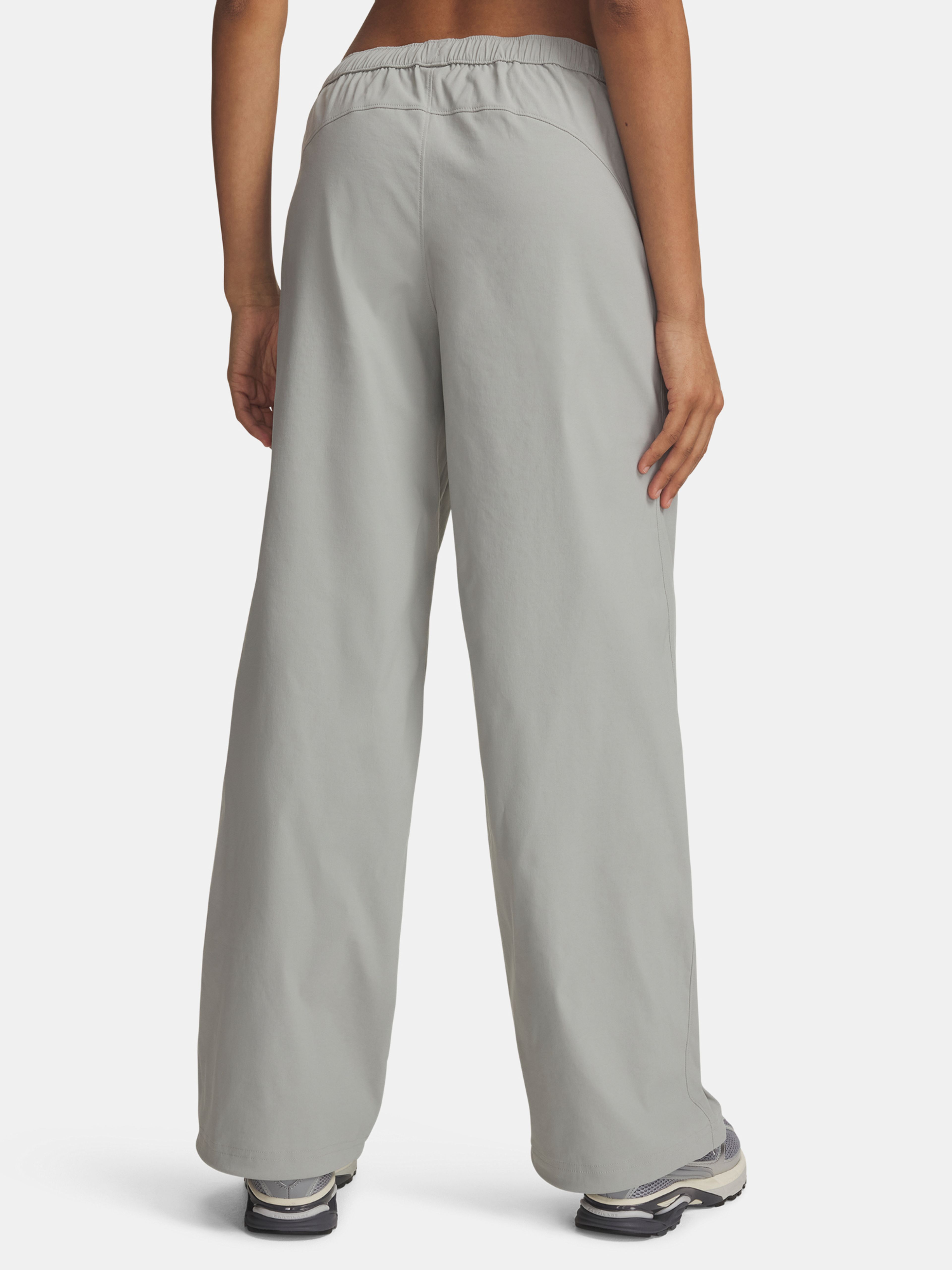 Sieviešu sporta bikses Under Armour Unstoppable Wvn Pant - 002