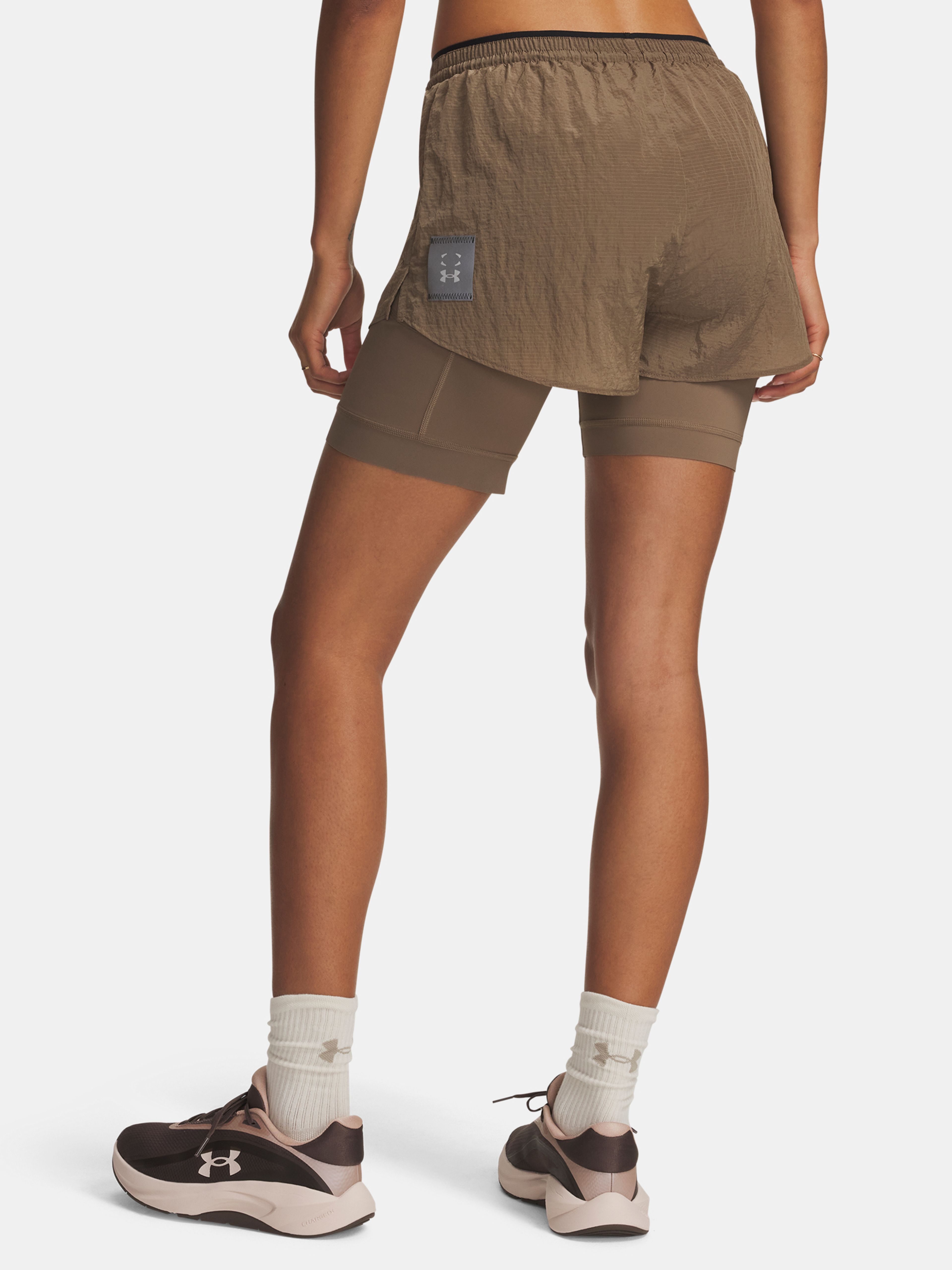 Naiste lühikesed püksid Under Armour UA HB Run Short - 002