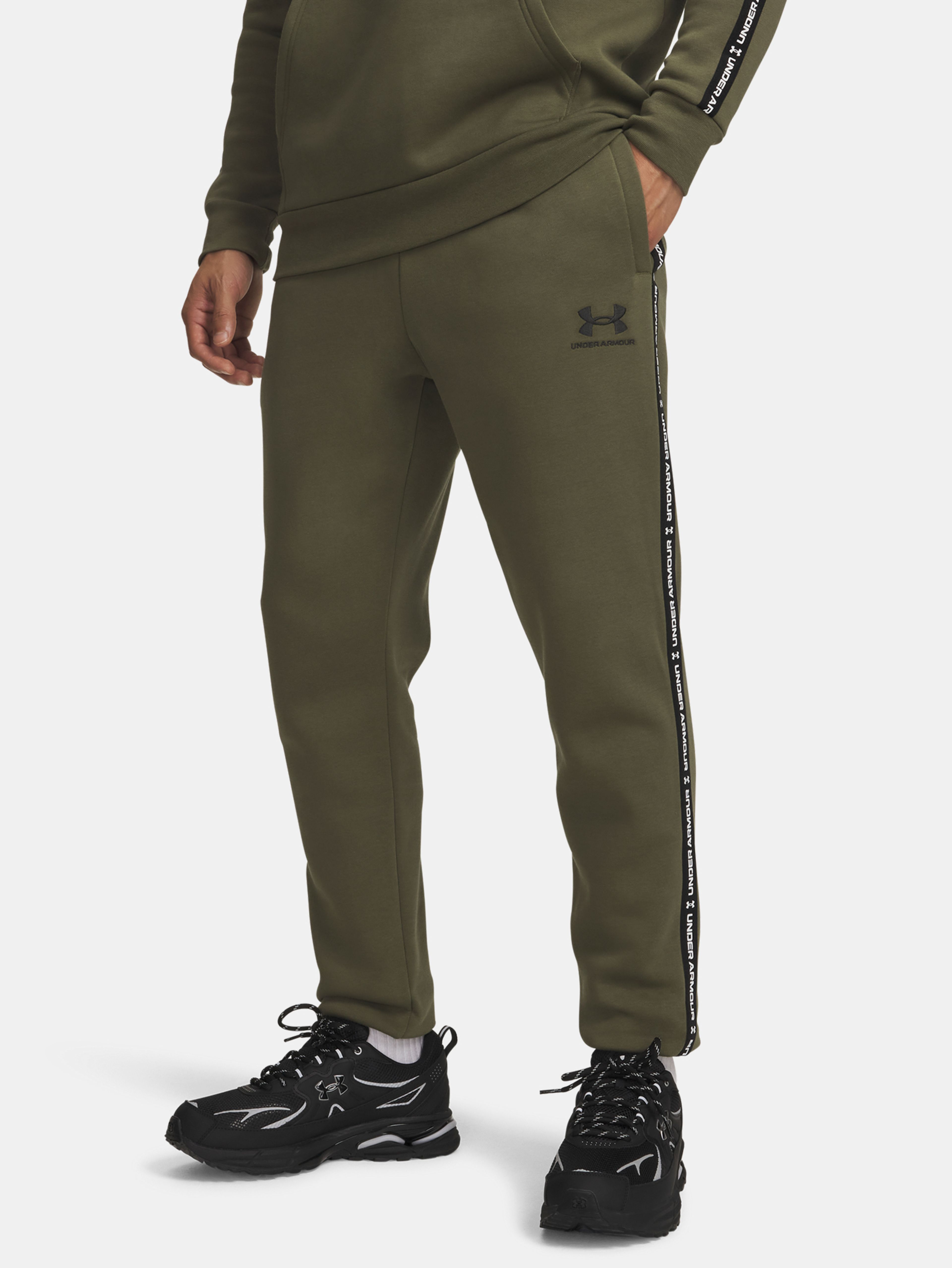 Meeste dressipüksid Under Armour UA Icon Fleece Jgr Taping