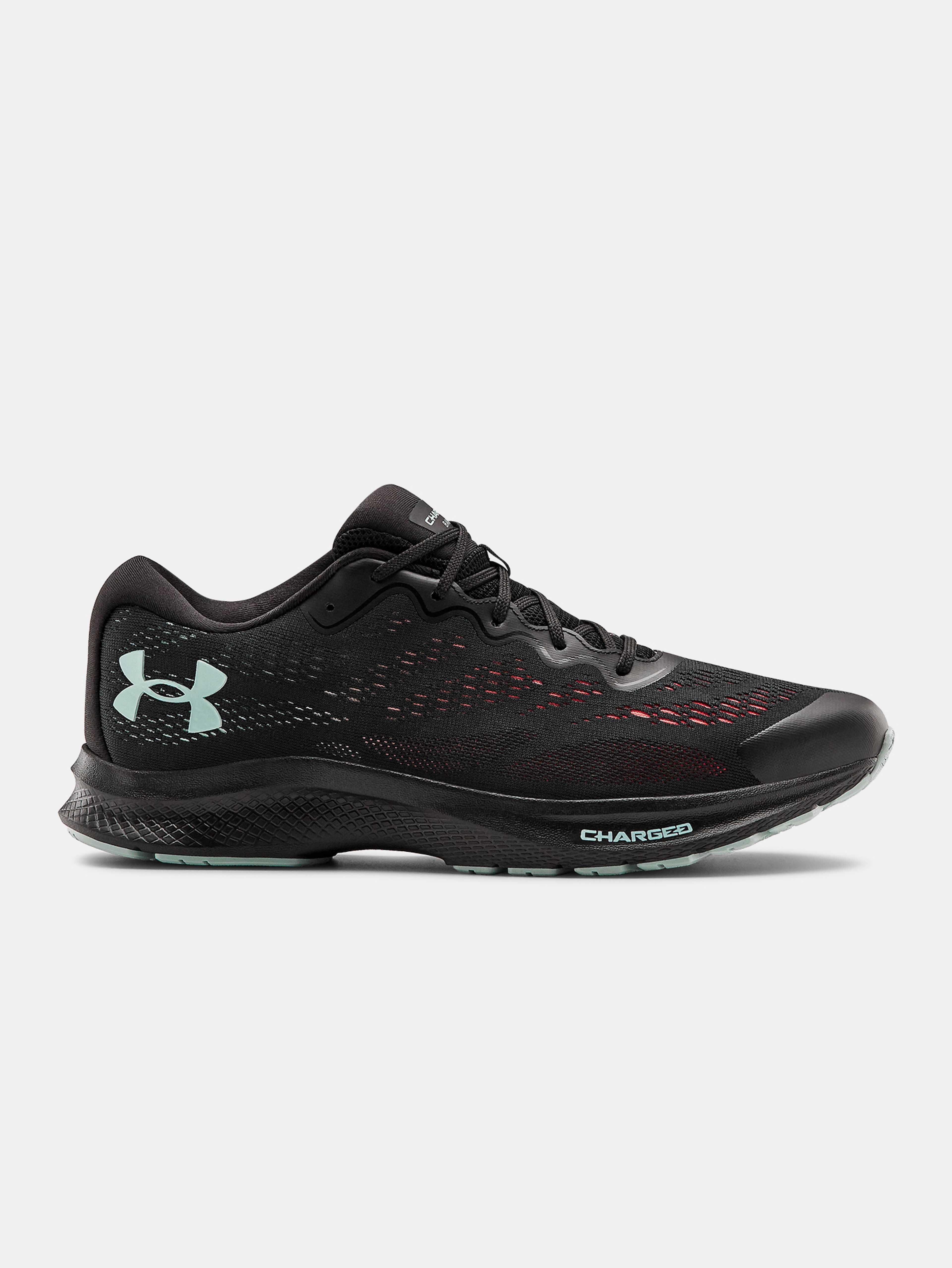Férfi cipők Under Armour Charged Bandit 6