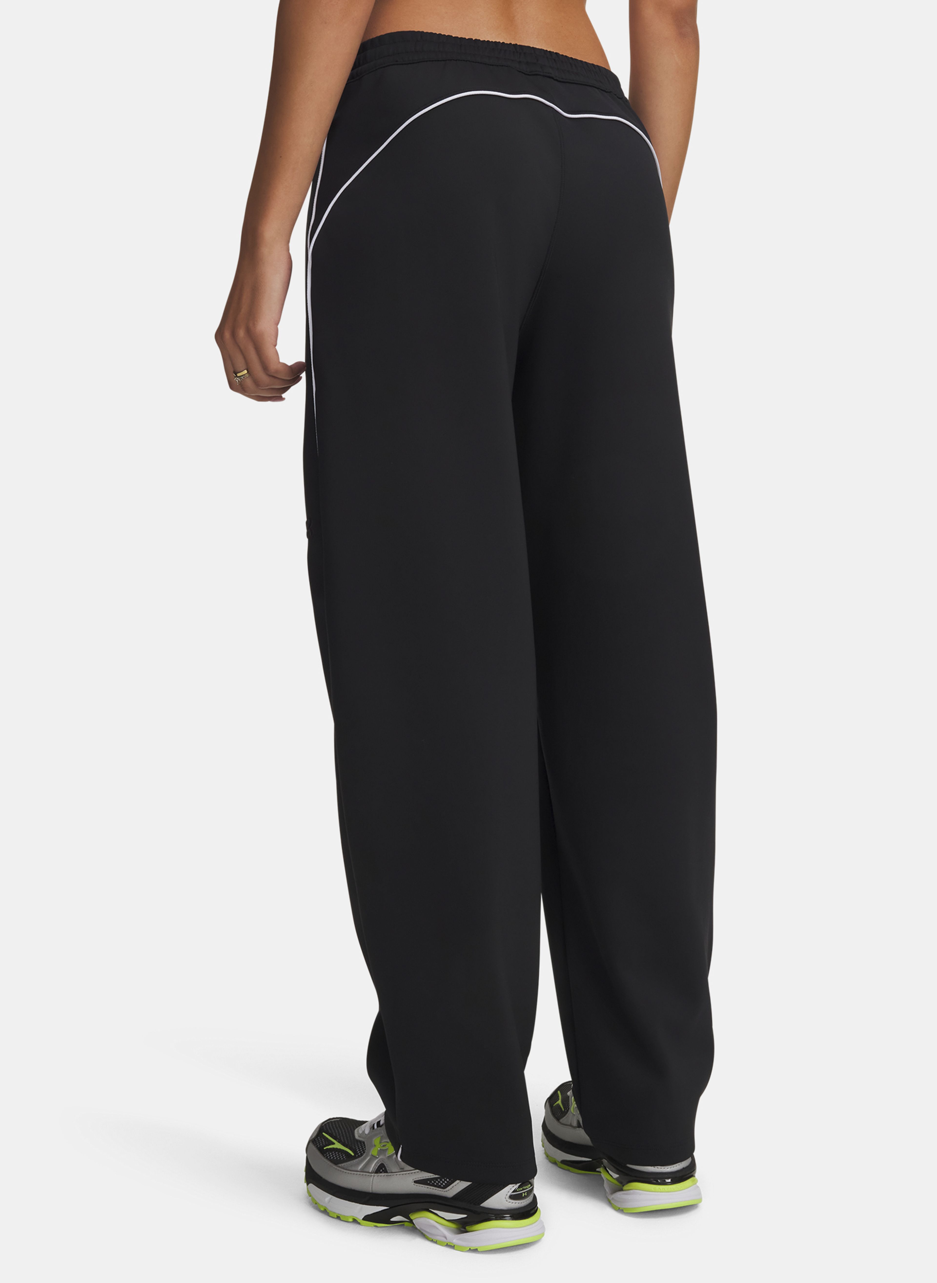 Naiste spordipüksid Under Armour KNIT TRACK PANT - 002