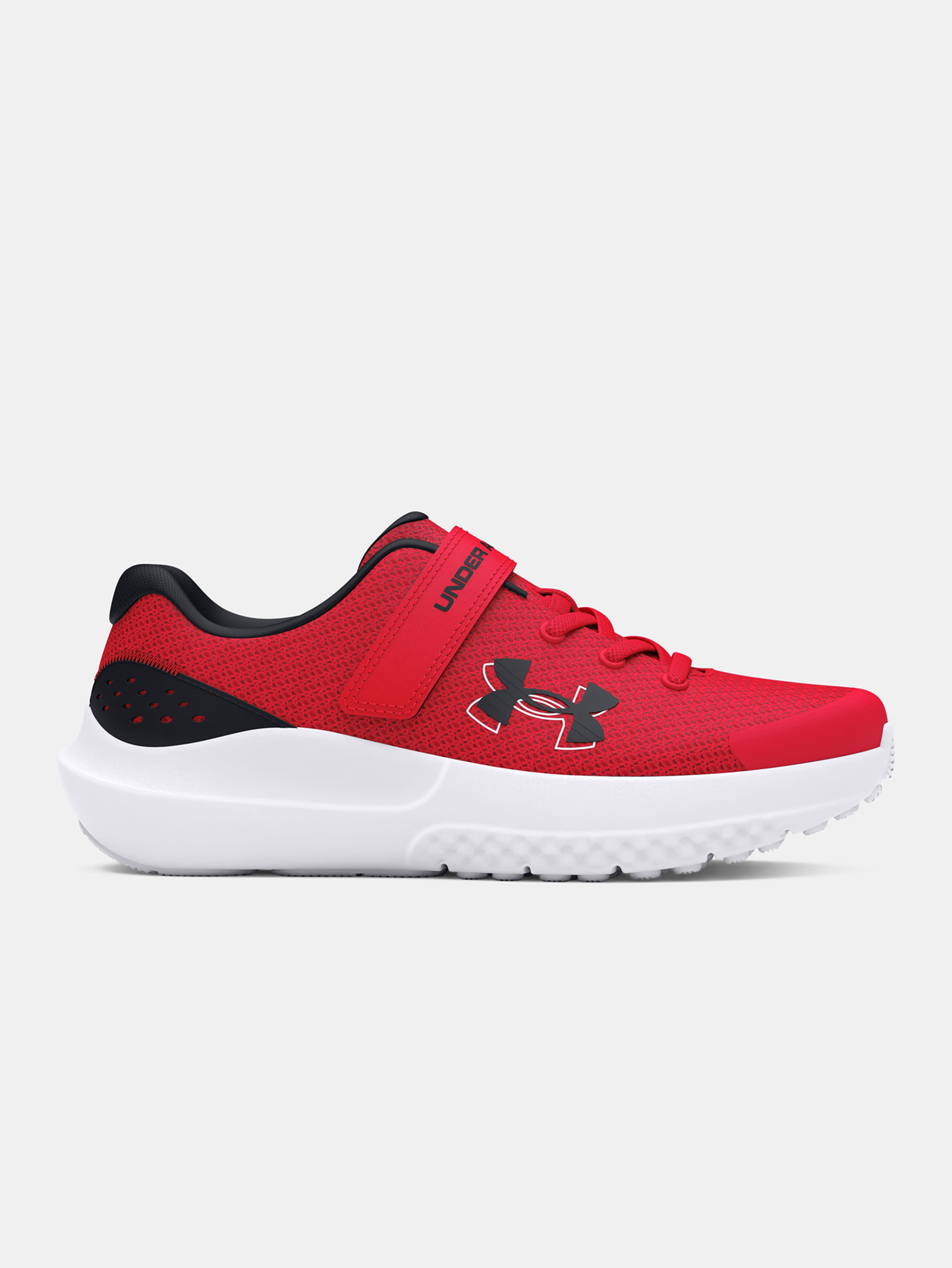 Deški čevlji Under Armour UA BPS Surge 4 AC-RED