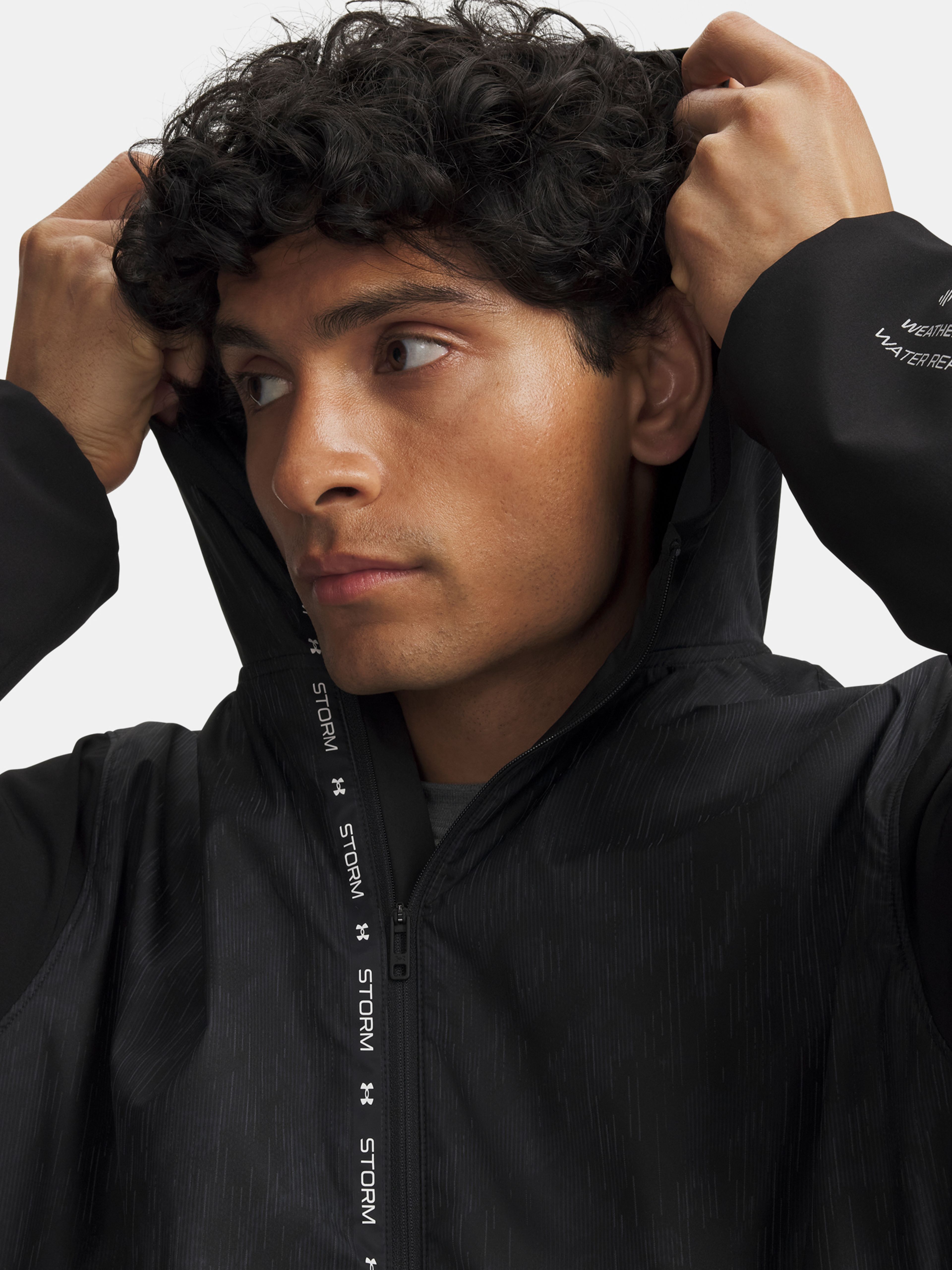 Férfi dzseki Under Armour UA Velociti CW STORM Jacket - 004