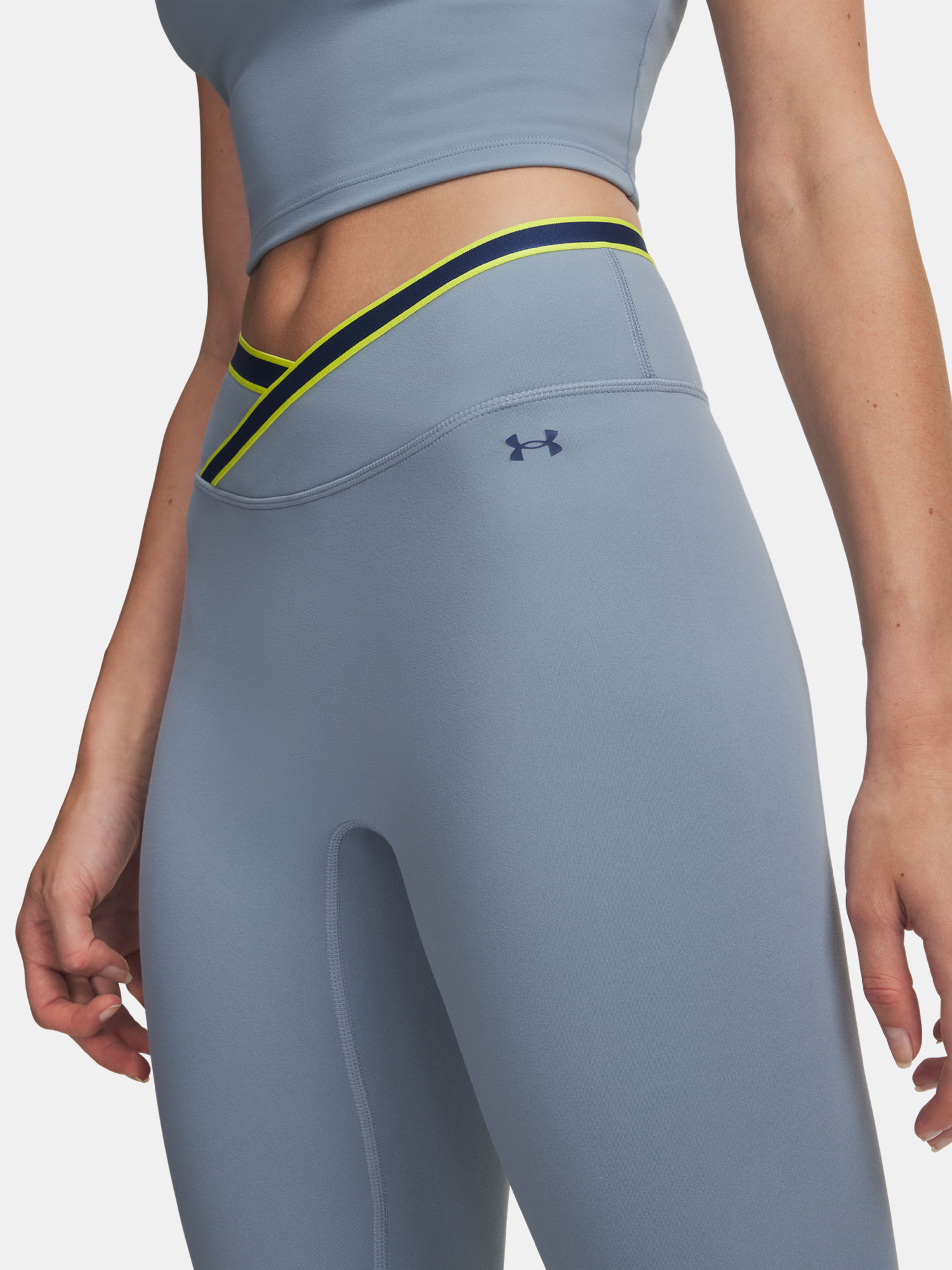 Naiste retuusid Under Armour Motion Sport Tape Legging - 003