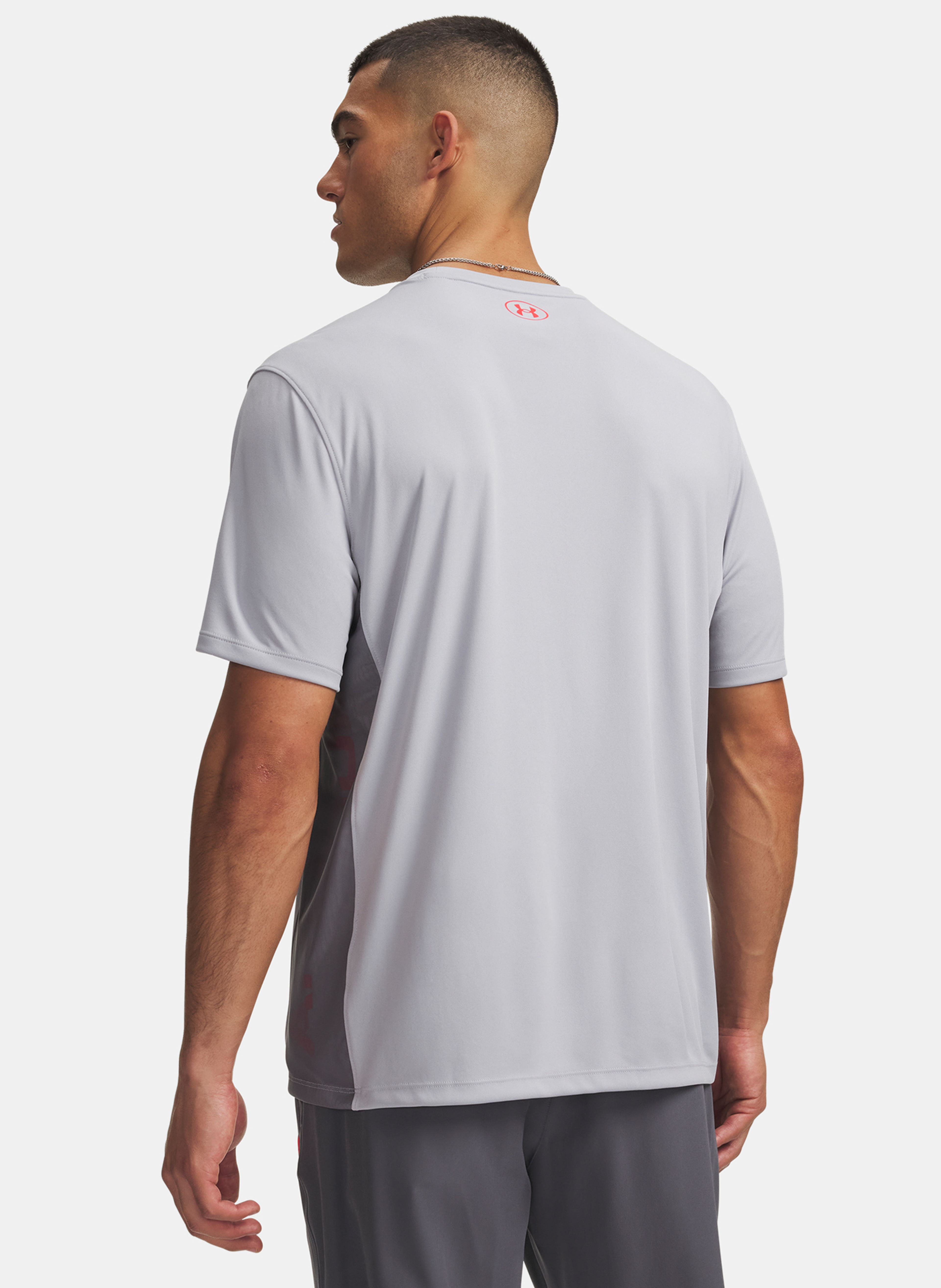 Moška majica Under Armour UA Tech Utility SS - 002