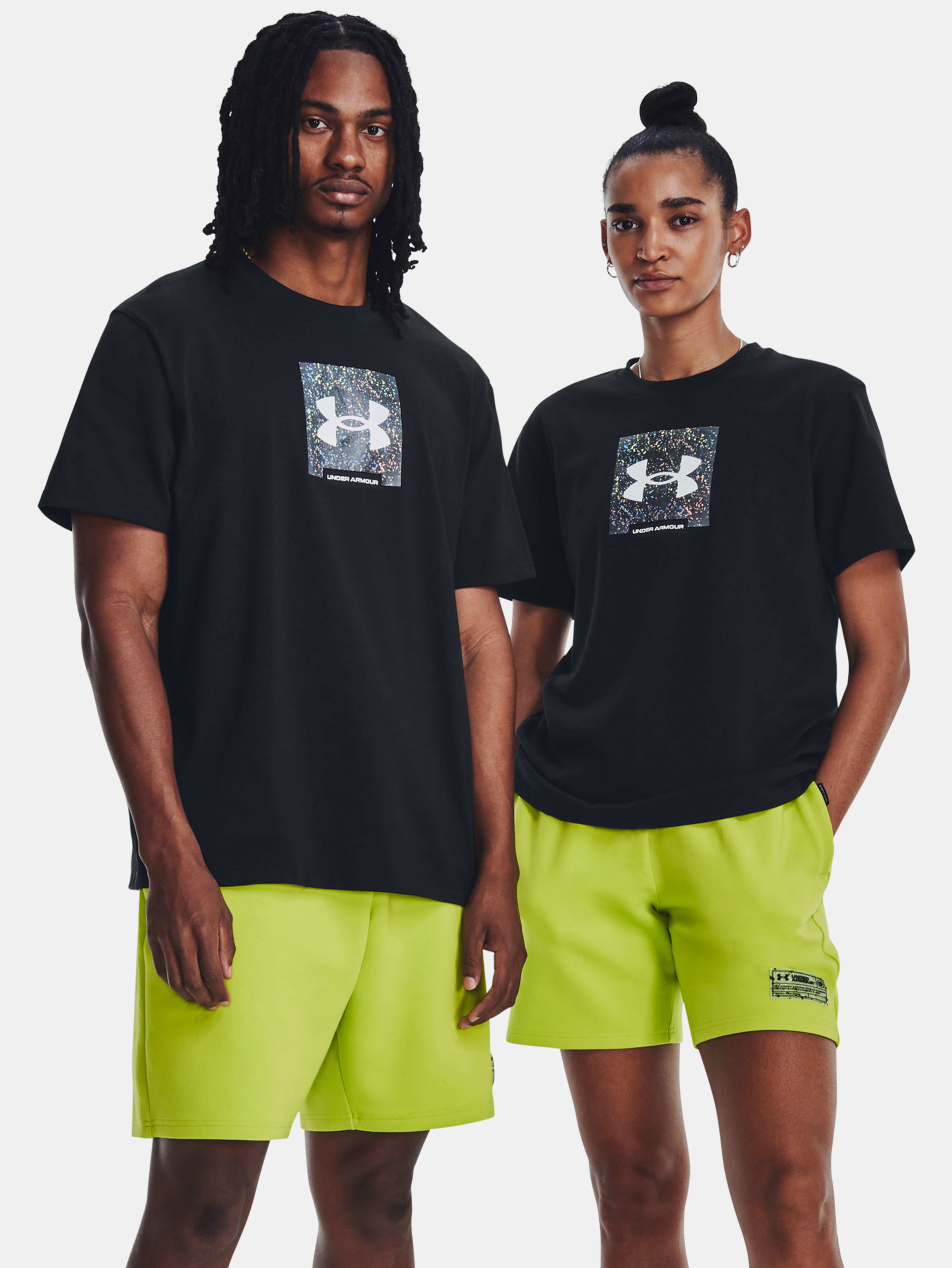 Unisex tričko Under Armour UA BOXED HEAVYWEIGHT SS