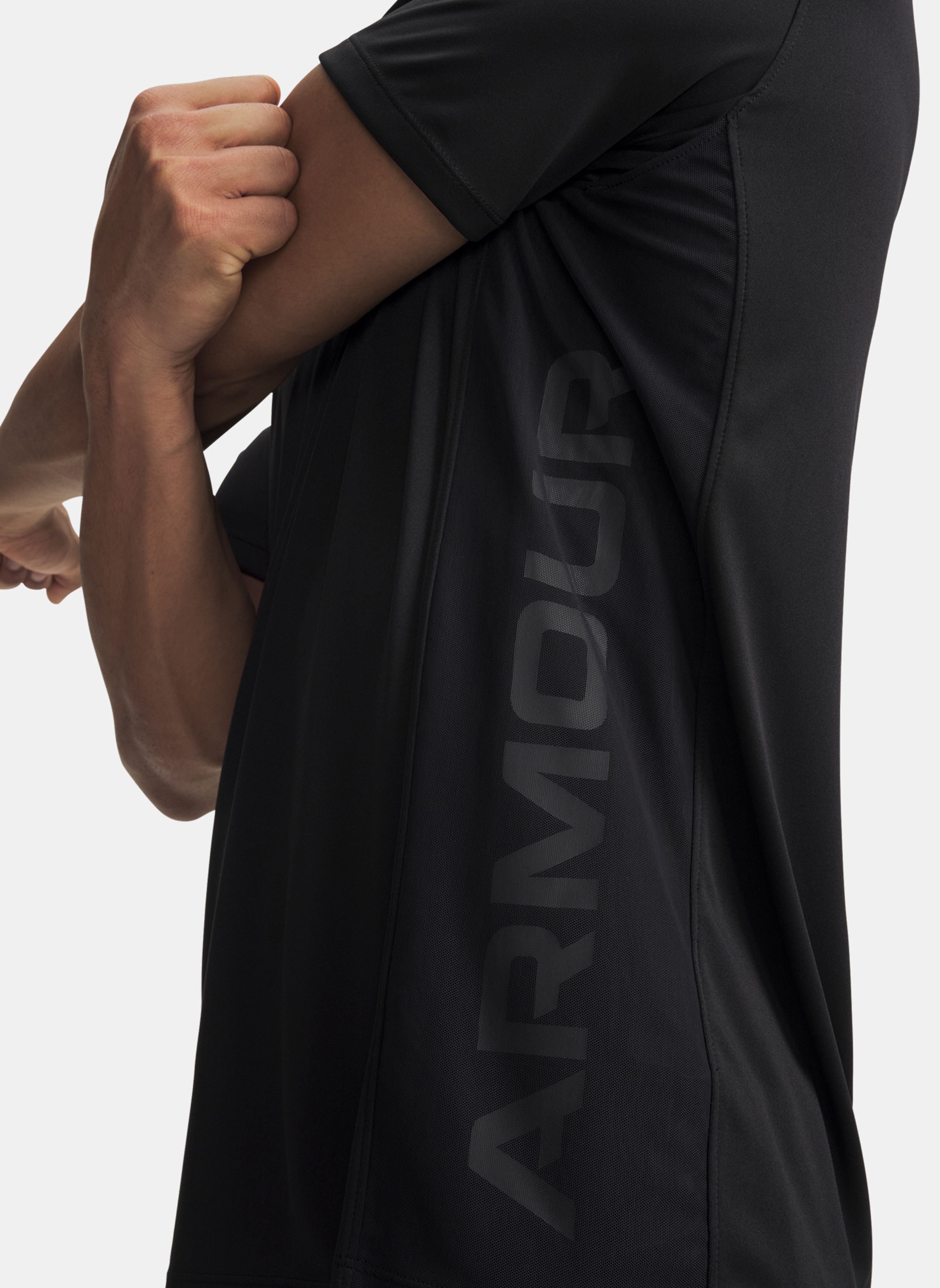 Moška majica Under Armour UA Tech Utility SS - 003