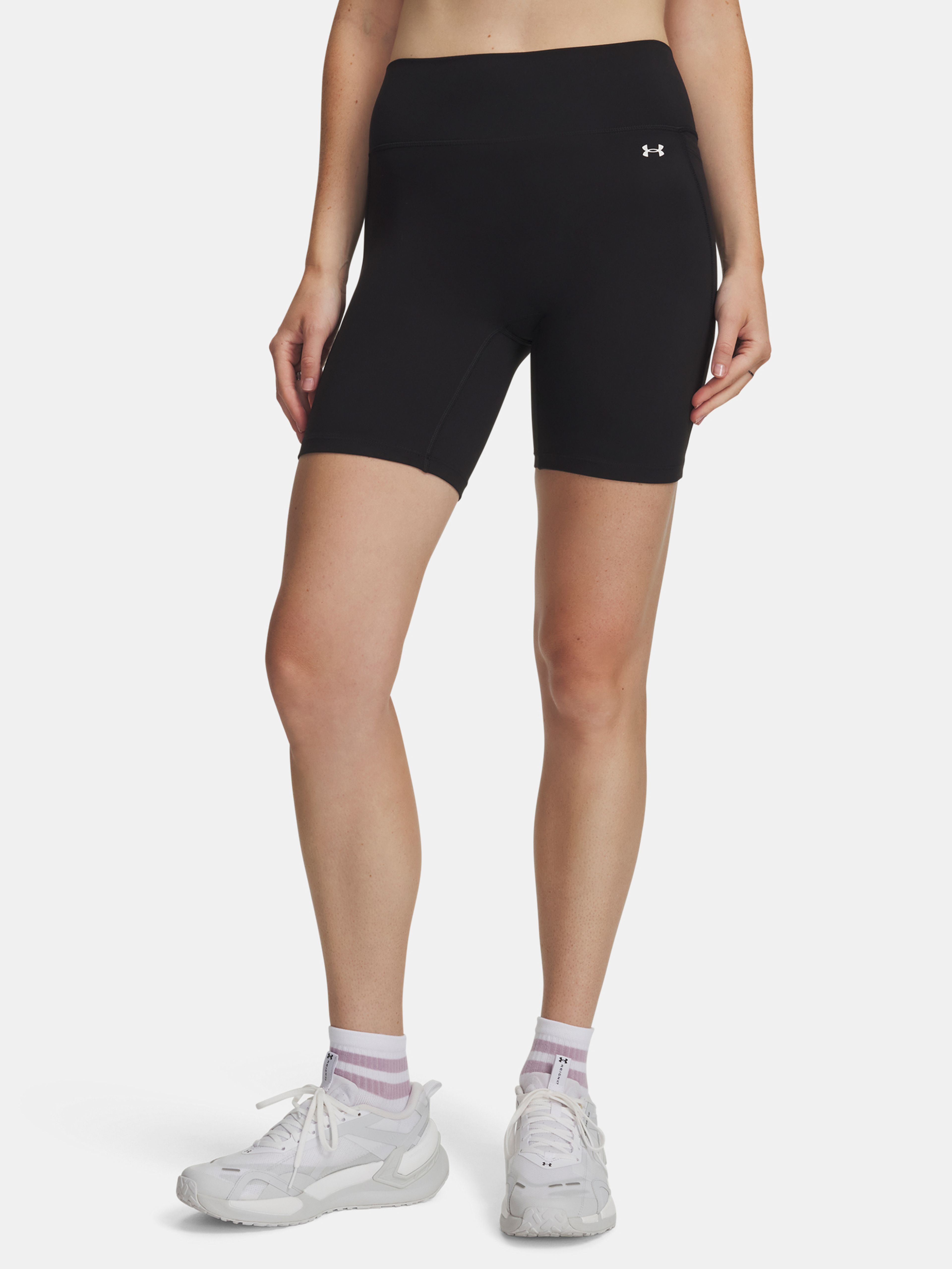 Ženske kratke hlače Under Armour Motion Bike Short - 001