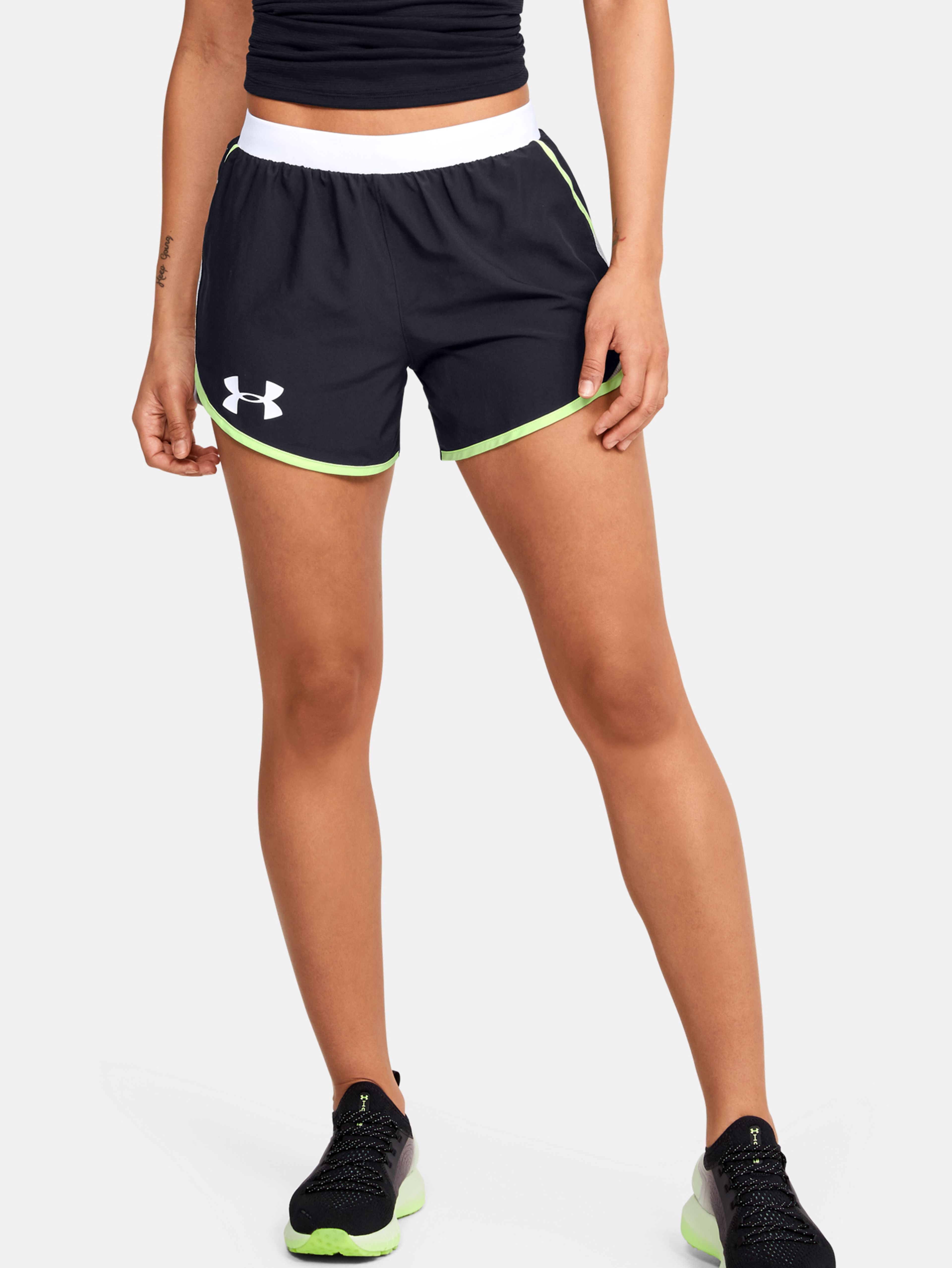 Női rövidnadrágok Under Armour W  Fly By 2.0 Wordmark Short