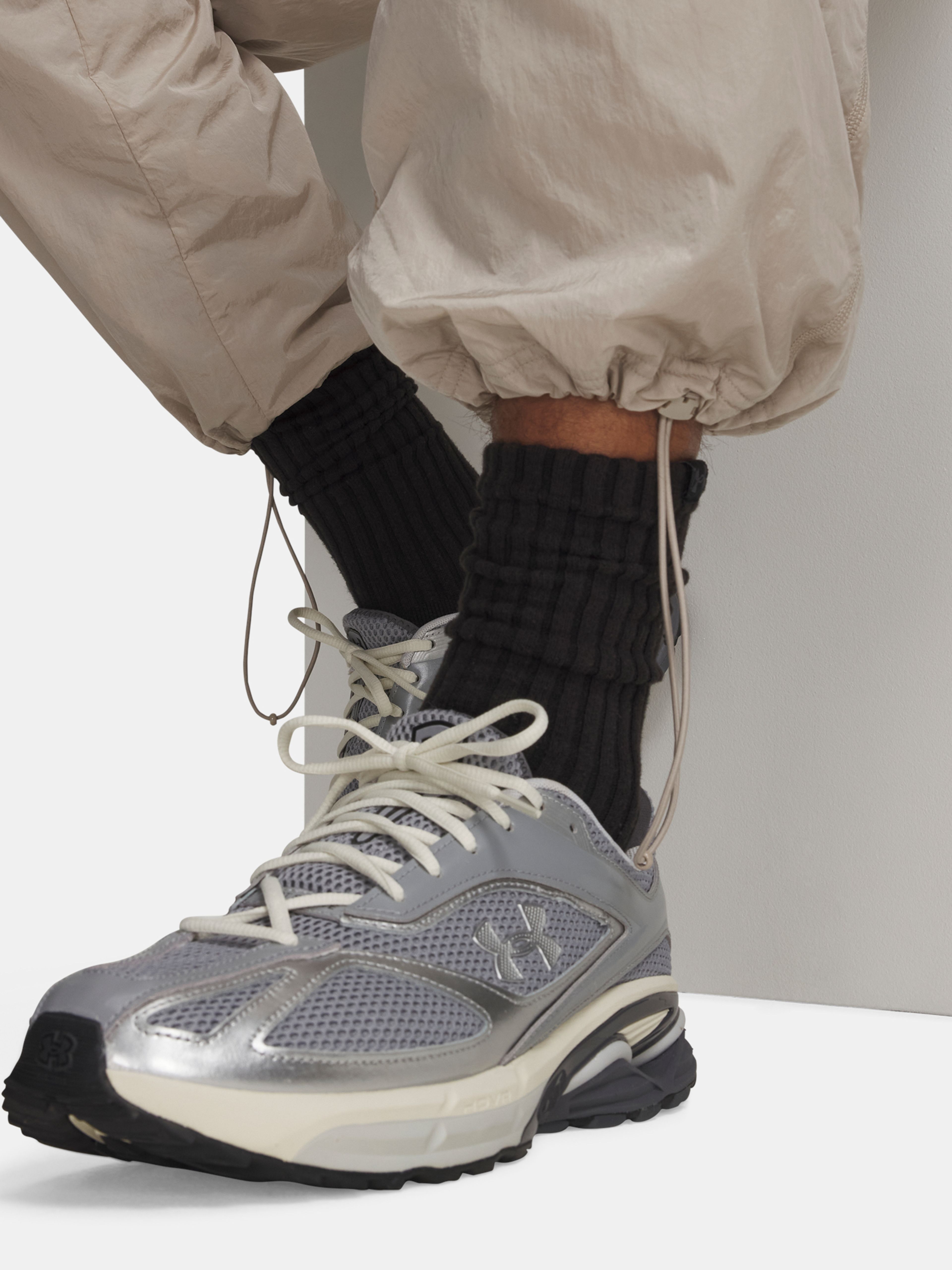 Pánské sportovní kalhoty Under Armour UA Unstoppable CW Pants - 003