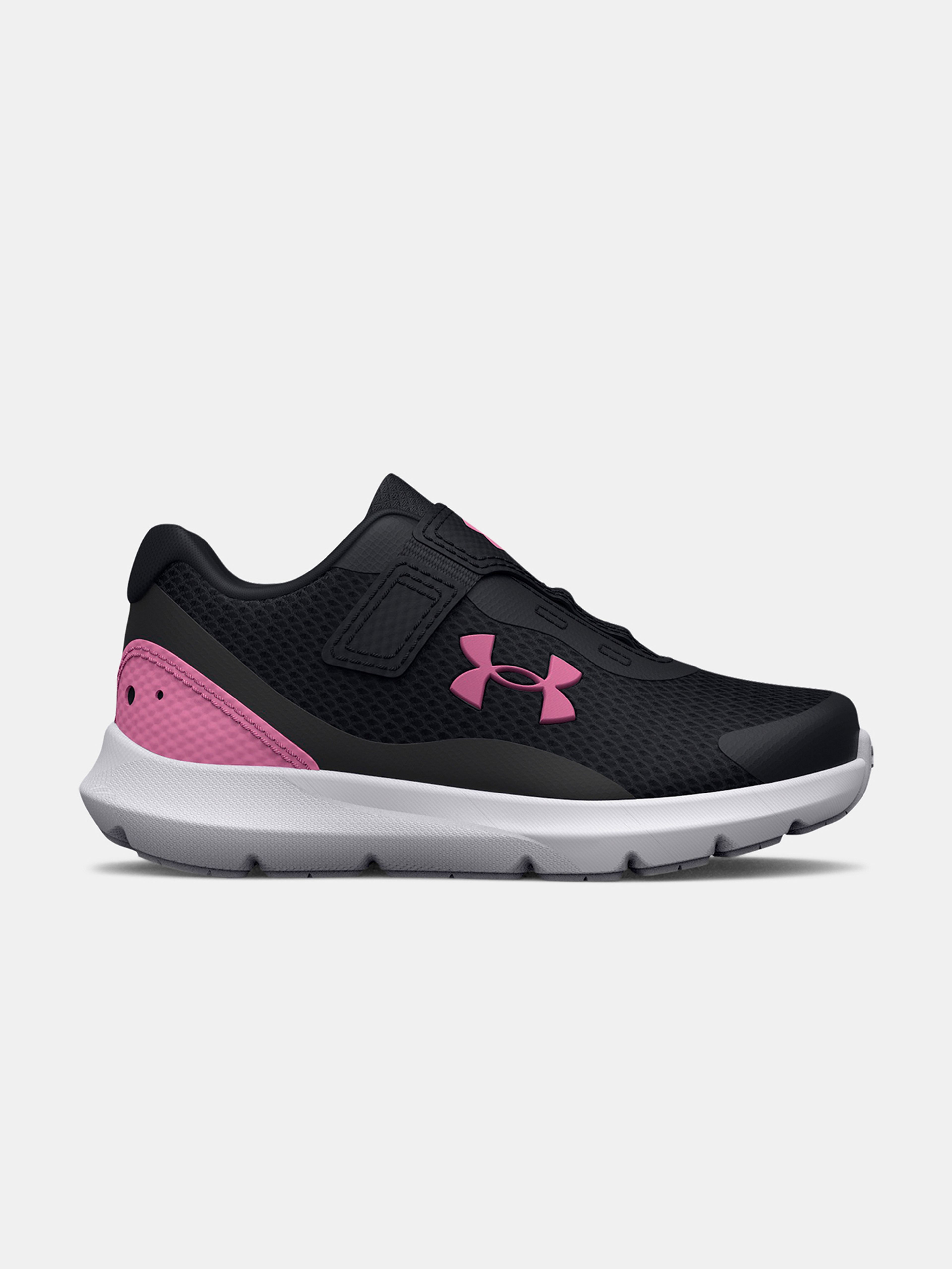 Lány cipők Under Armour UA GINF Surge 3 AC
