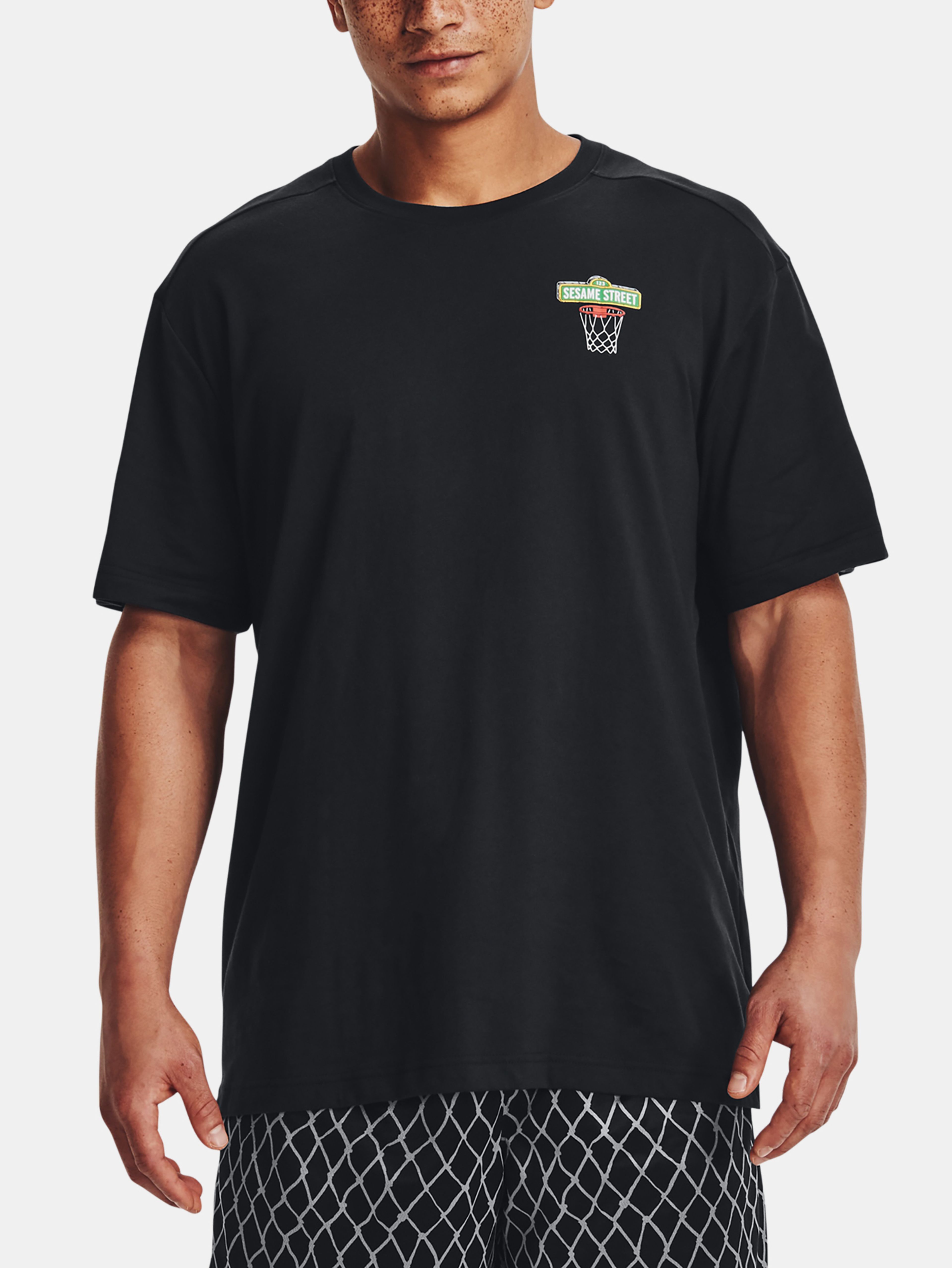 Pánske tričko Under Armour CURRY SESAME SQUAD TEE