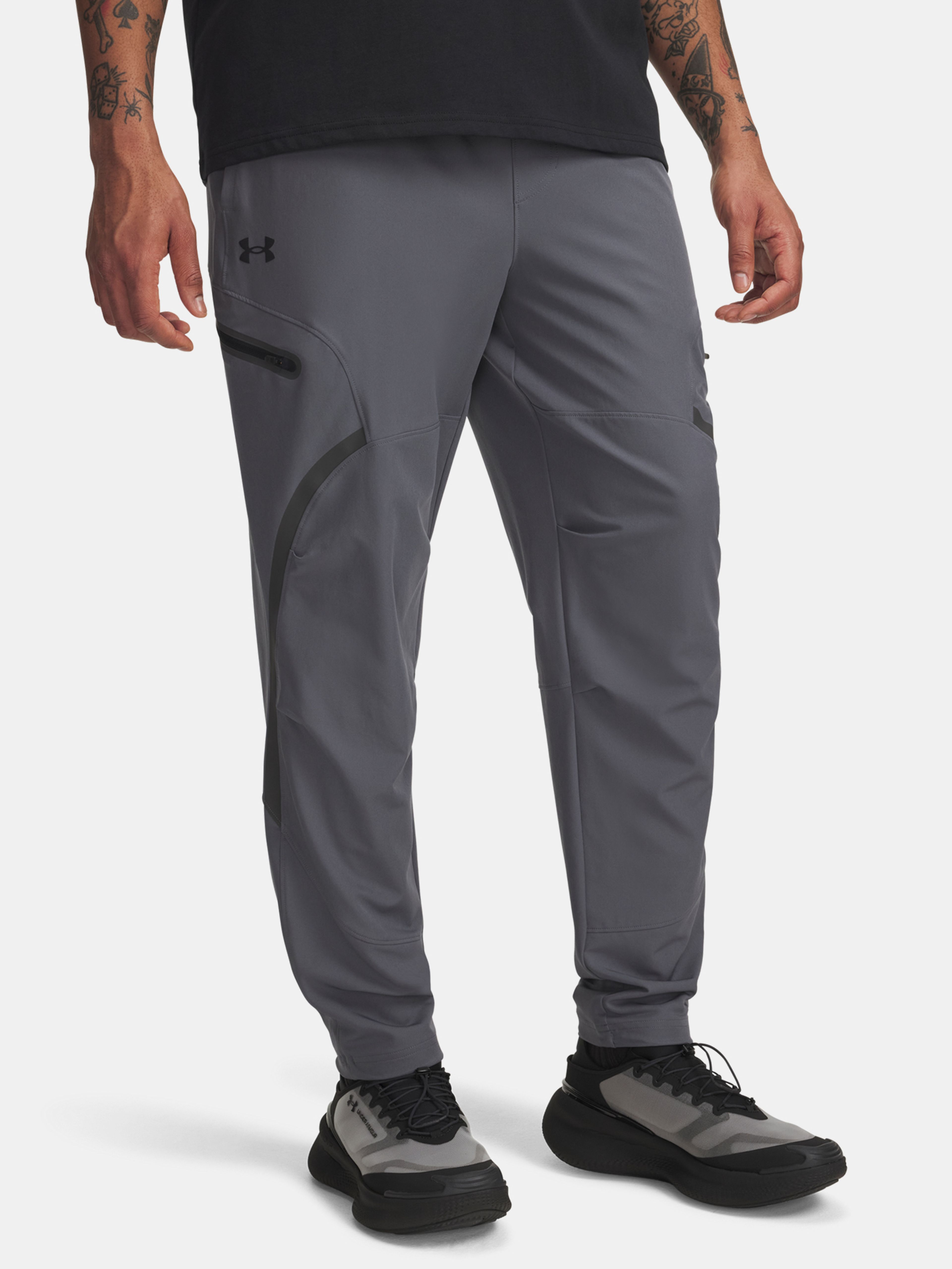 Pánské sportovní kalhoty Under Armour UA Unstoppable Cargo Pant-GRY