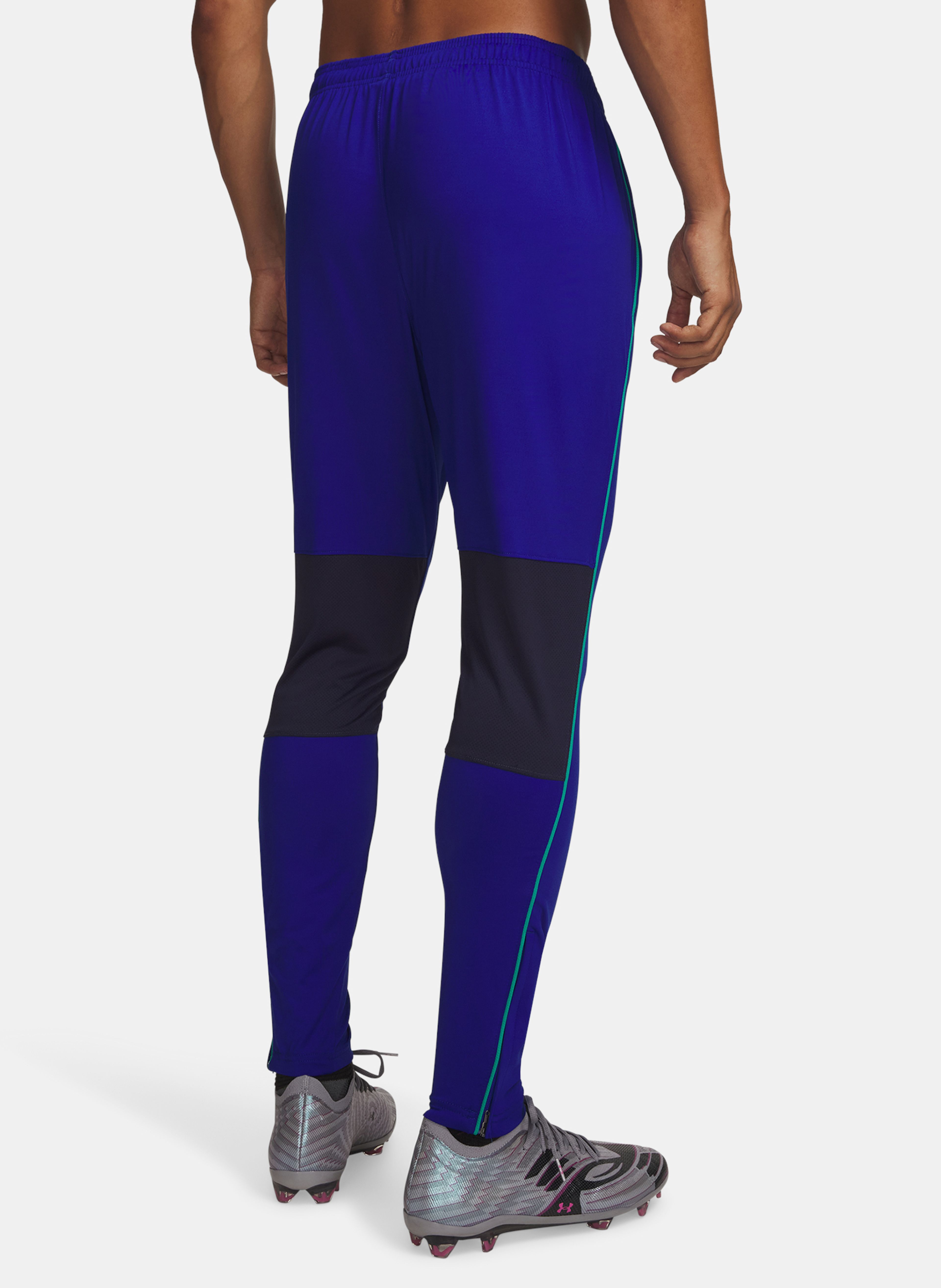 Meeste spordipüksid Under Armour UA M Challenger Training Pnt - 002