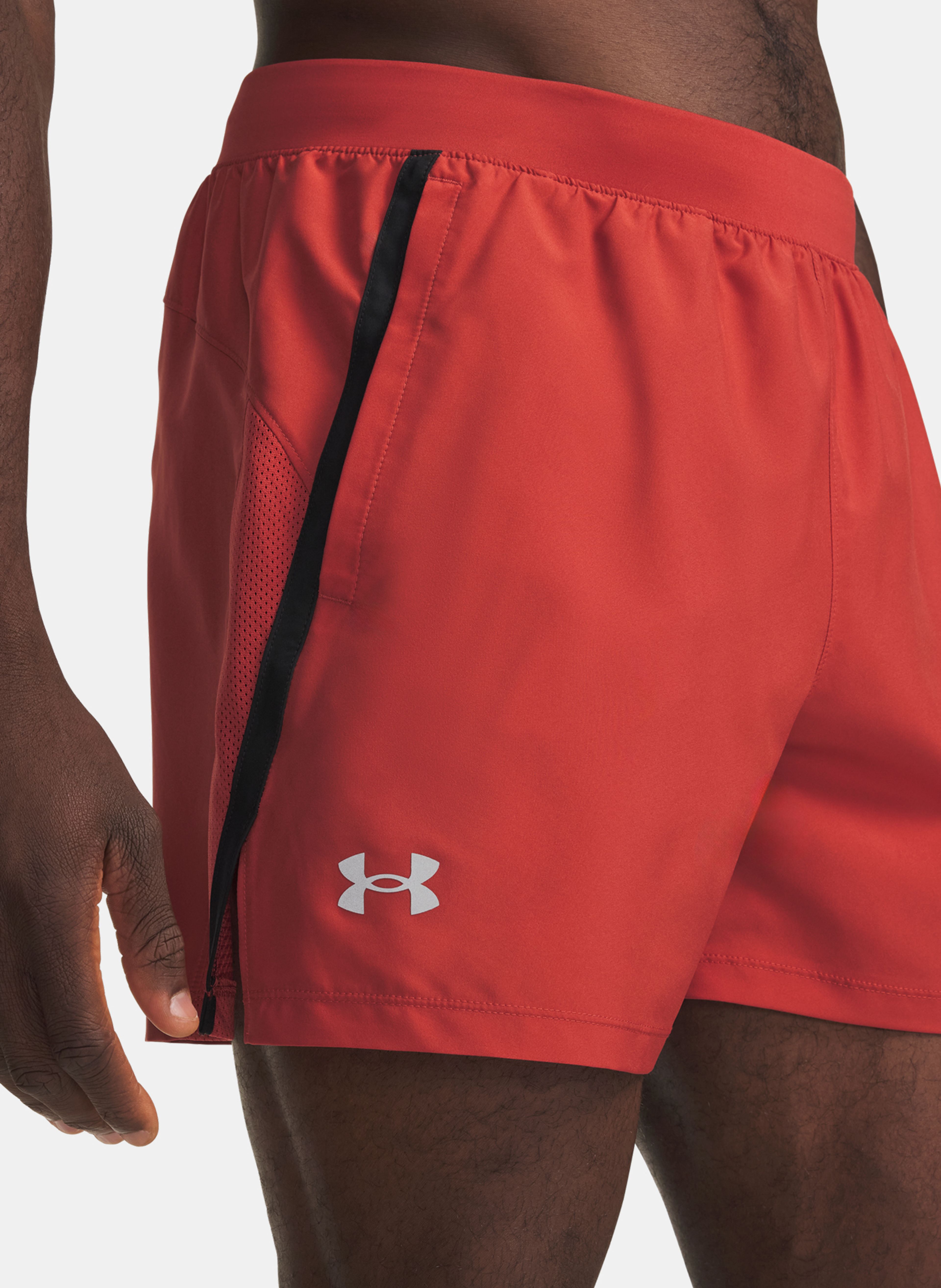Férfi rövidnadrágok Under Armour UA LAUNCH 5'' SHORTS - 003