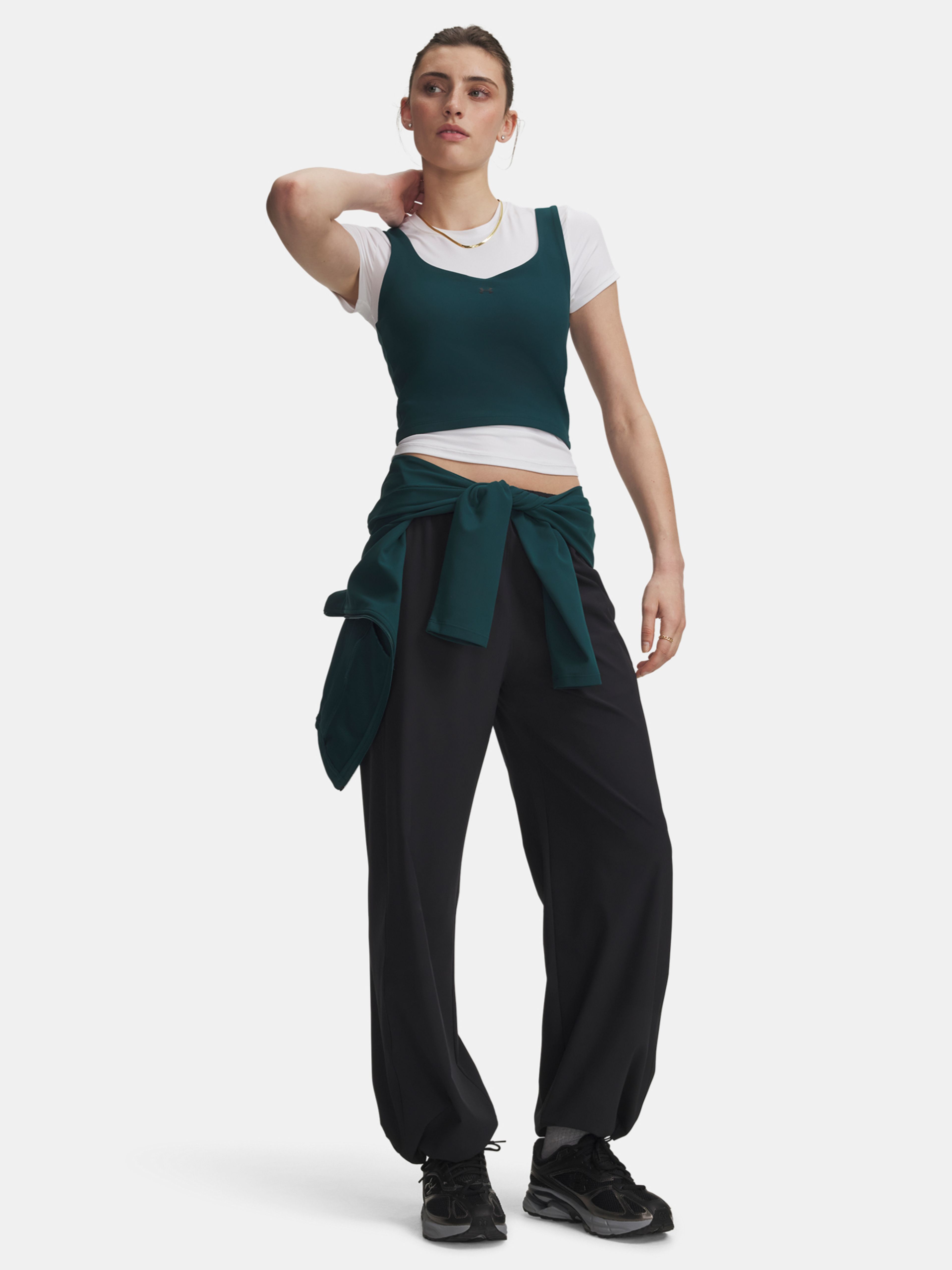 Naiste spordipüksid Under Armour Rival Woven Pant - 003