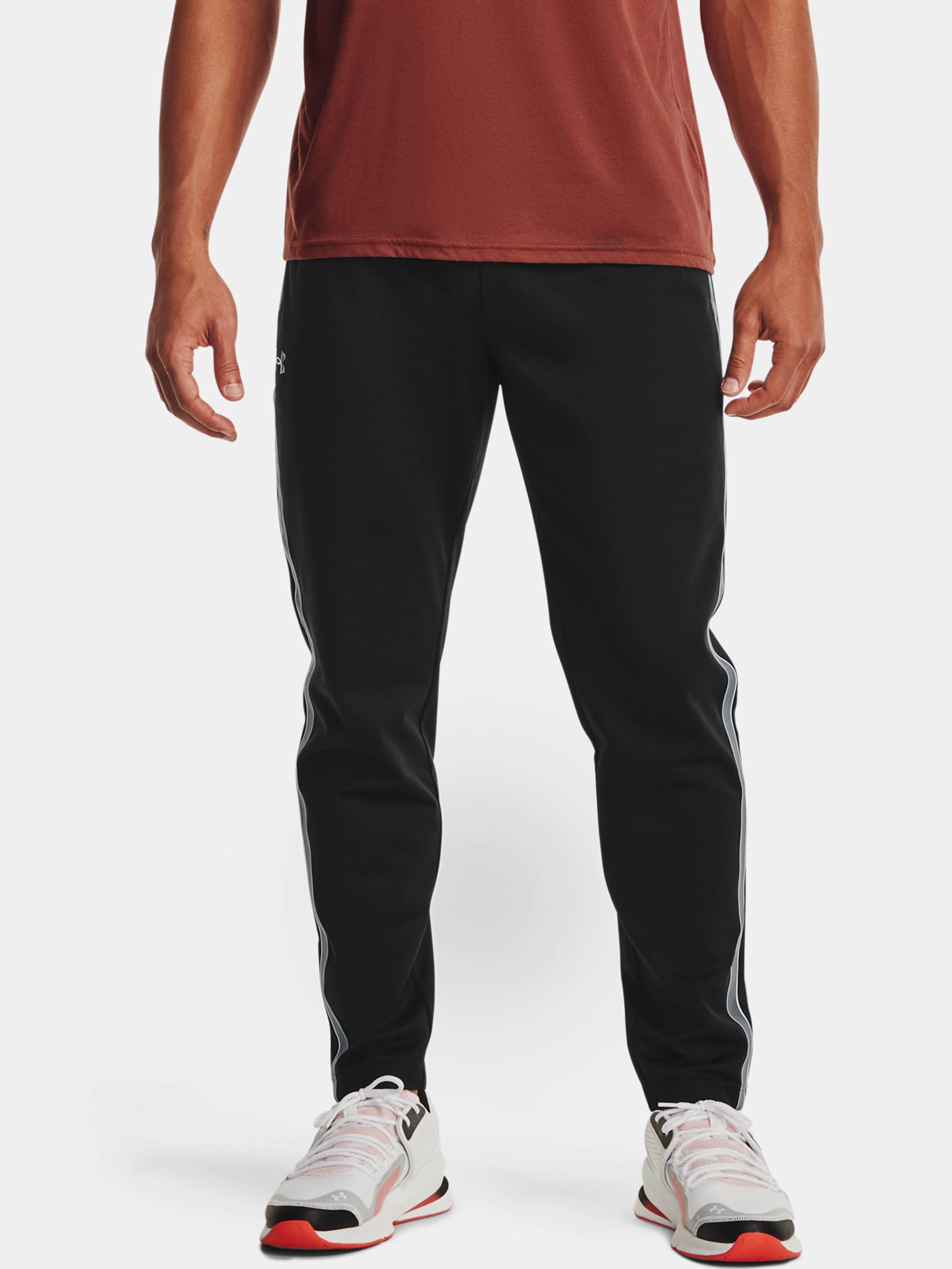 Férfi melegítők Under Armour  Recover Knit Track Pant