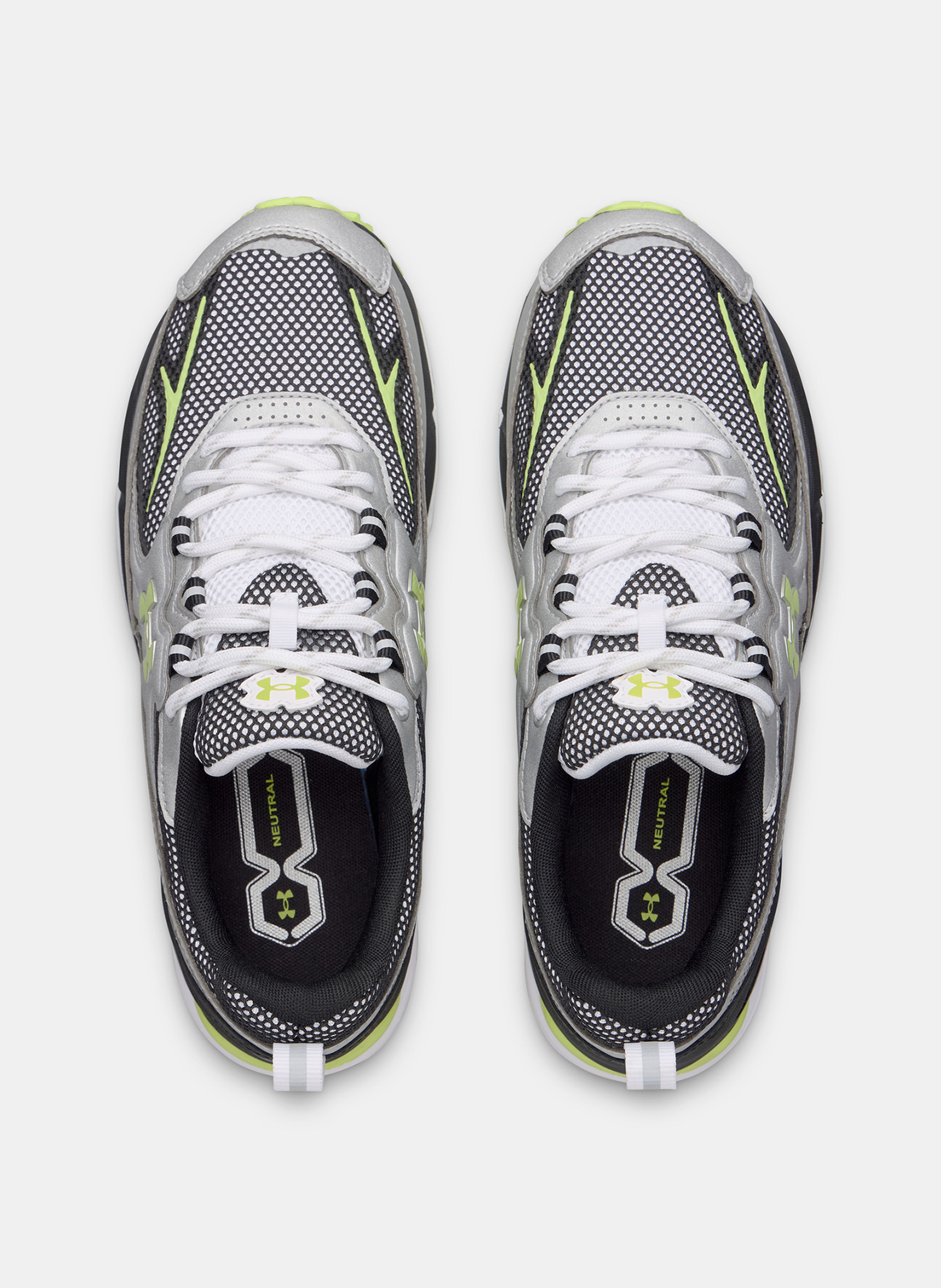 Unisex čevlji Under Armour UA Apparition Tech - 005