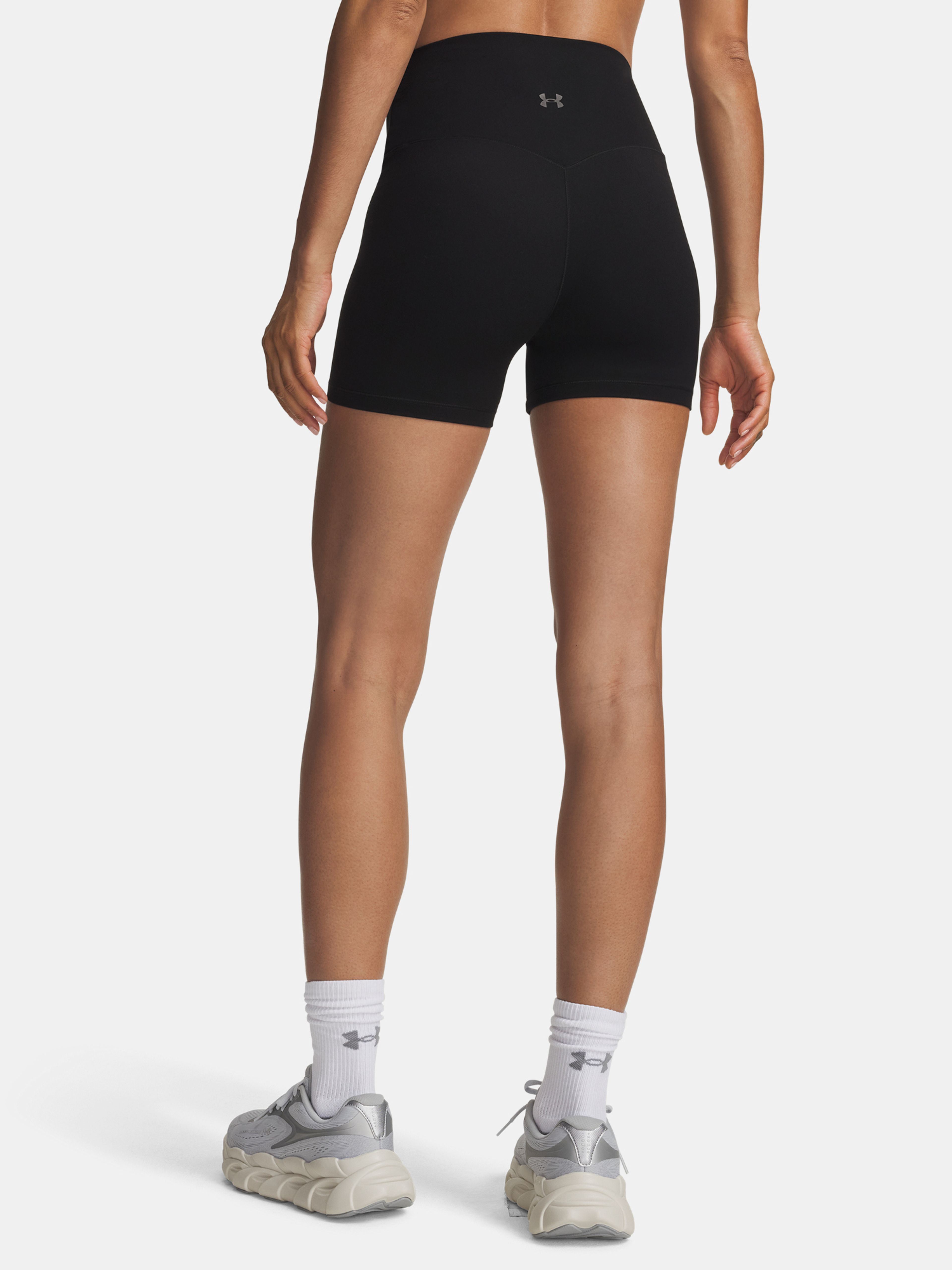 Sieviešu īsbikses Under Armour Meridian Middy - 002