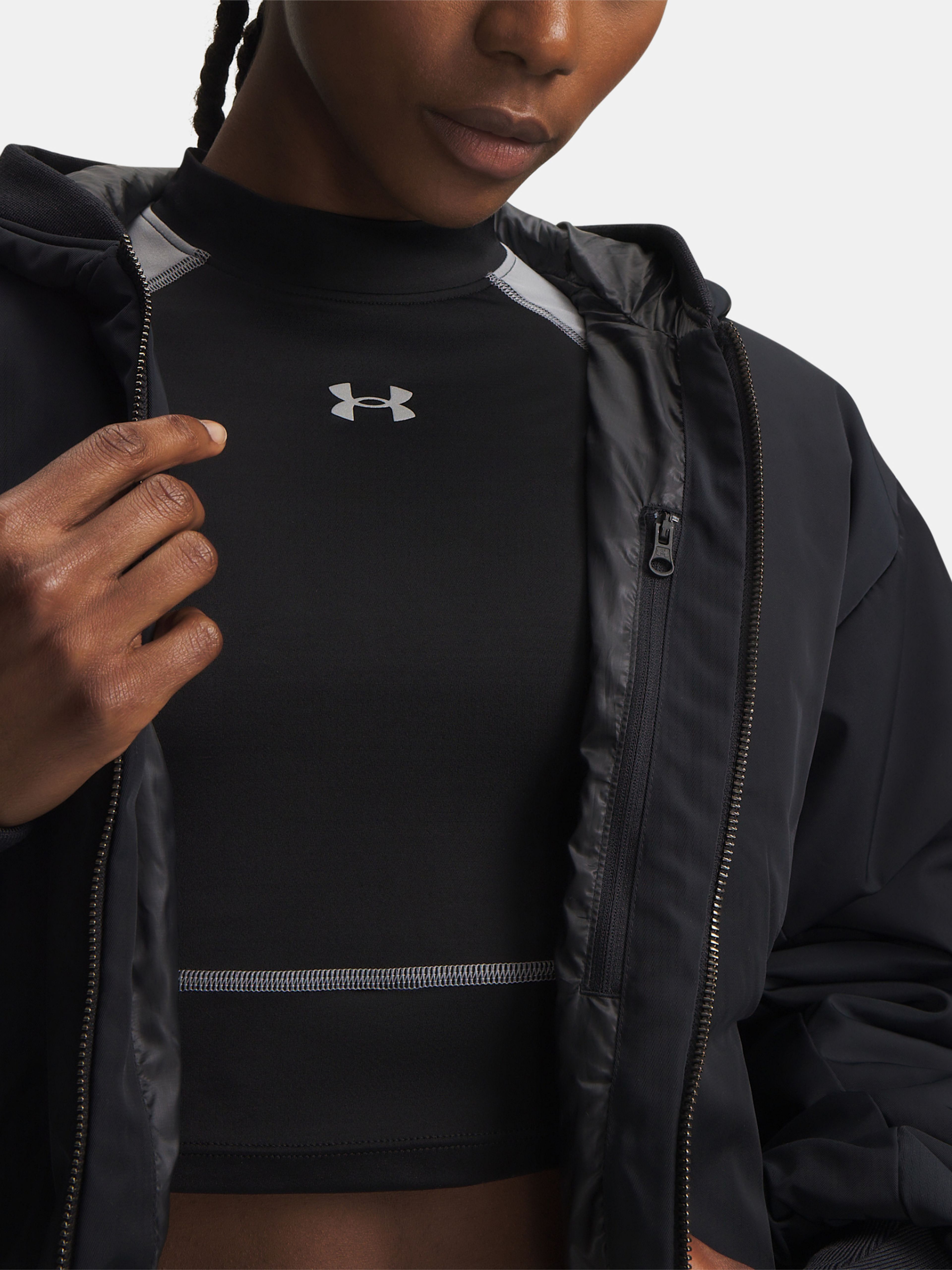 Naiste jope Under Armour Latitude Hooded Bomber Jkt - 004