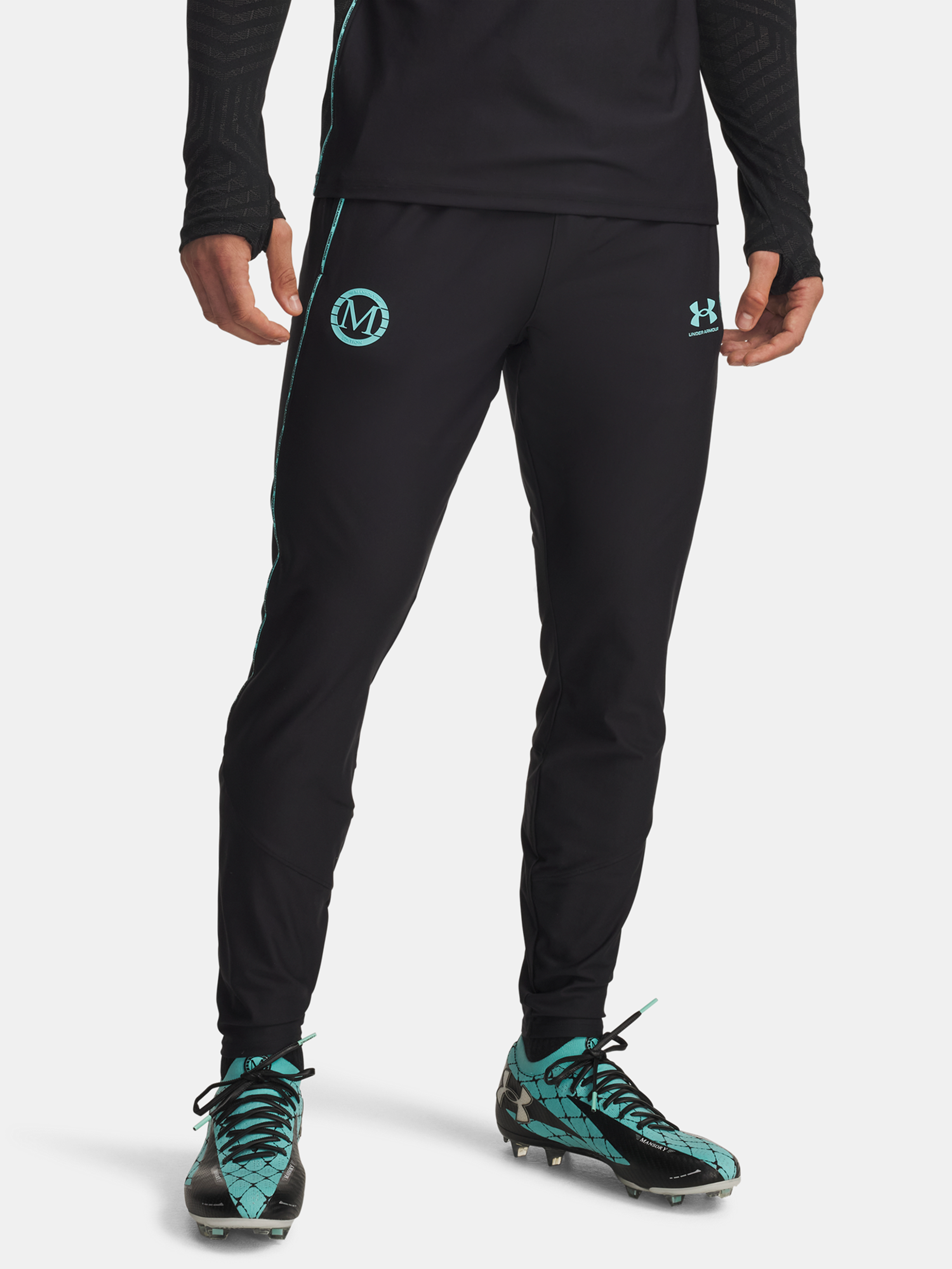 Pánské sportovní kalhoty Under Armour UA x Mansory Challenger Pant-BLK