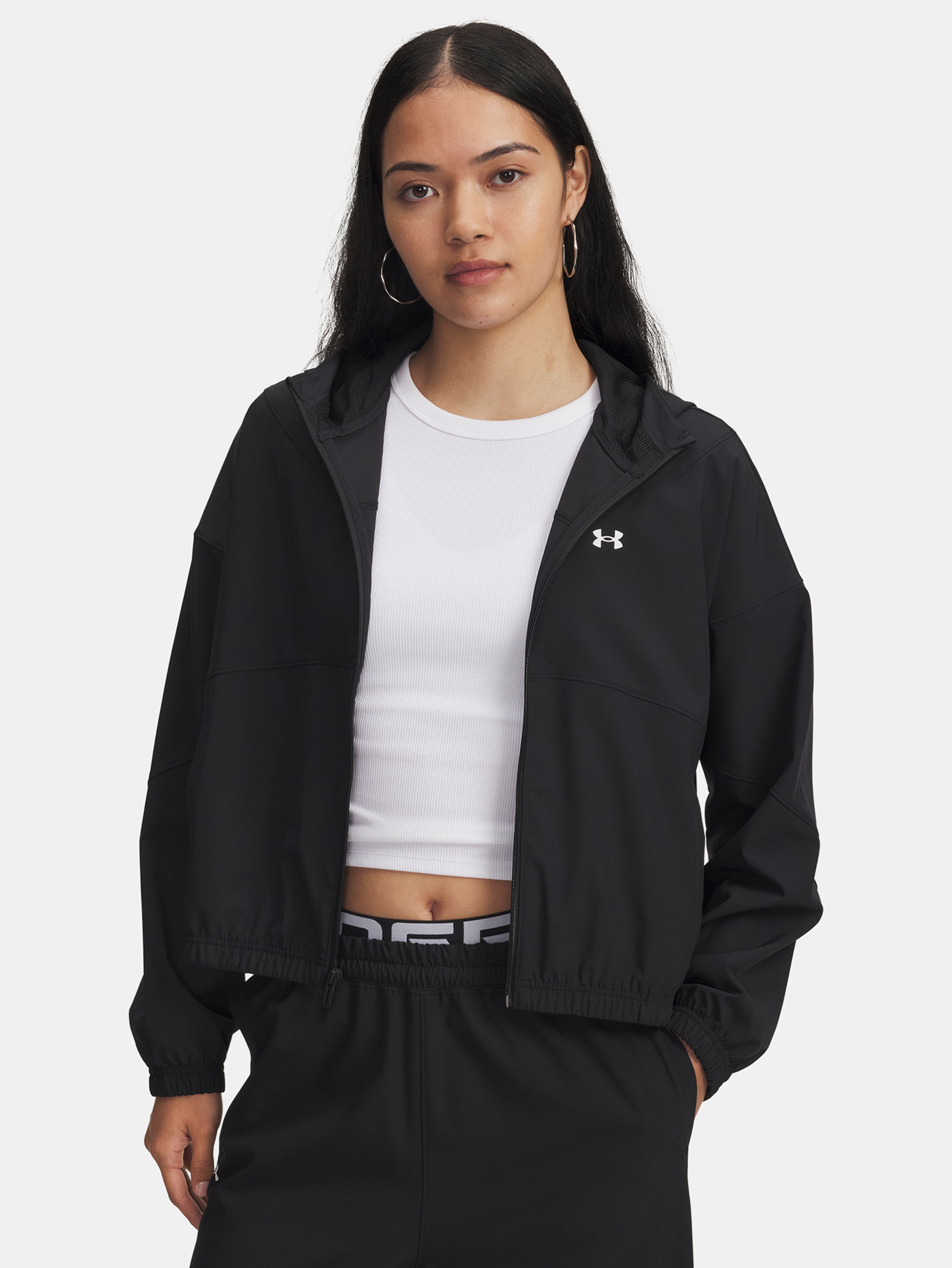 Dámska bunda Under Armour UA Rival Woven Jkt HD-BLK