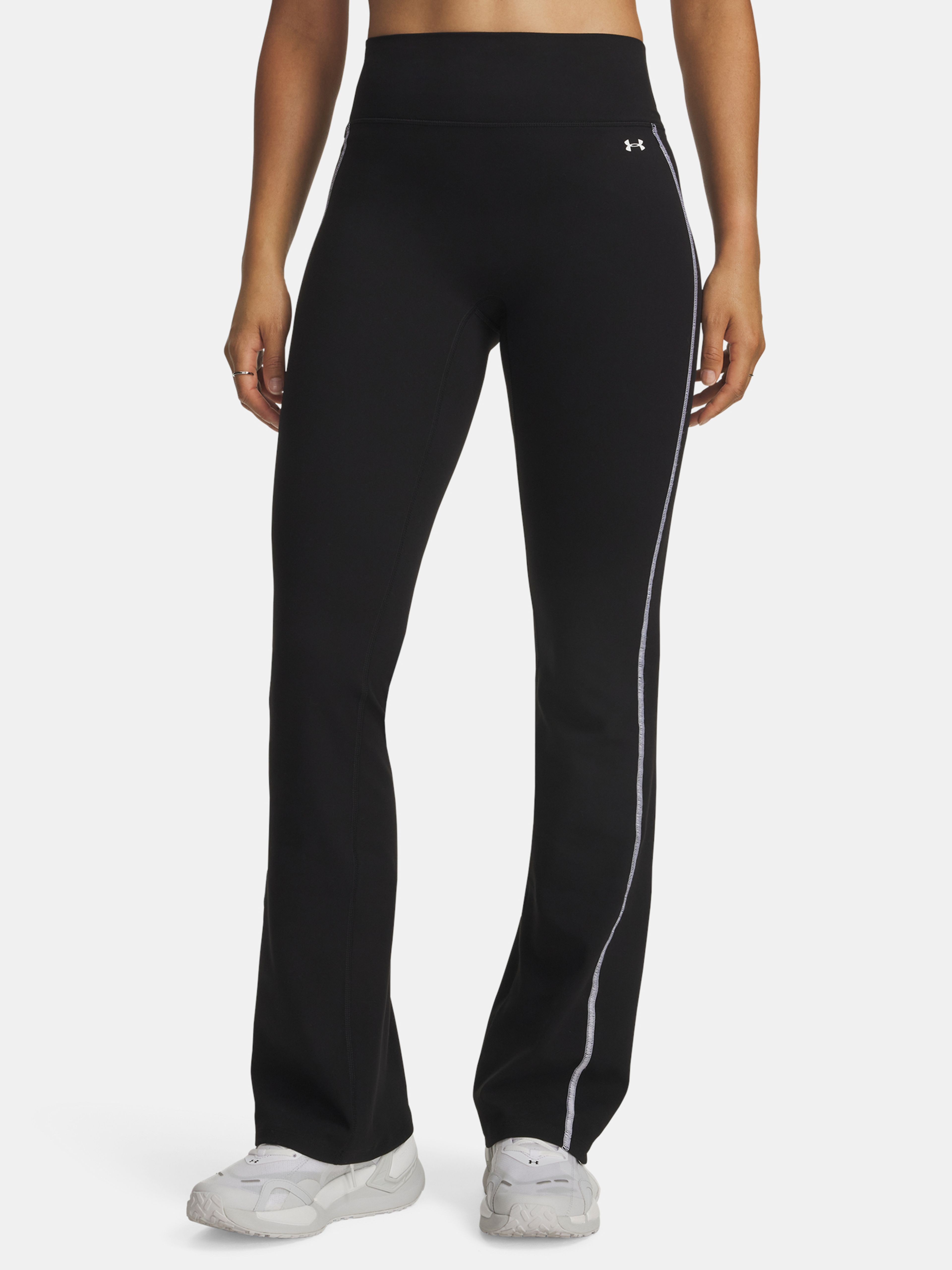 Naiste spordipüksid Under Armour Motion Novelty Boot Cut - 001