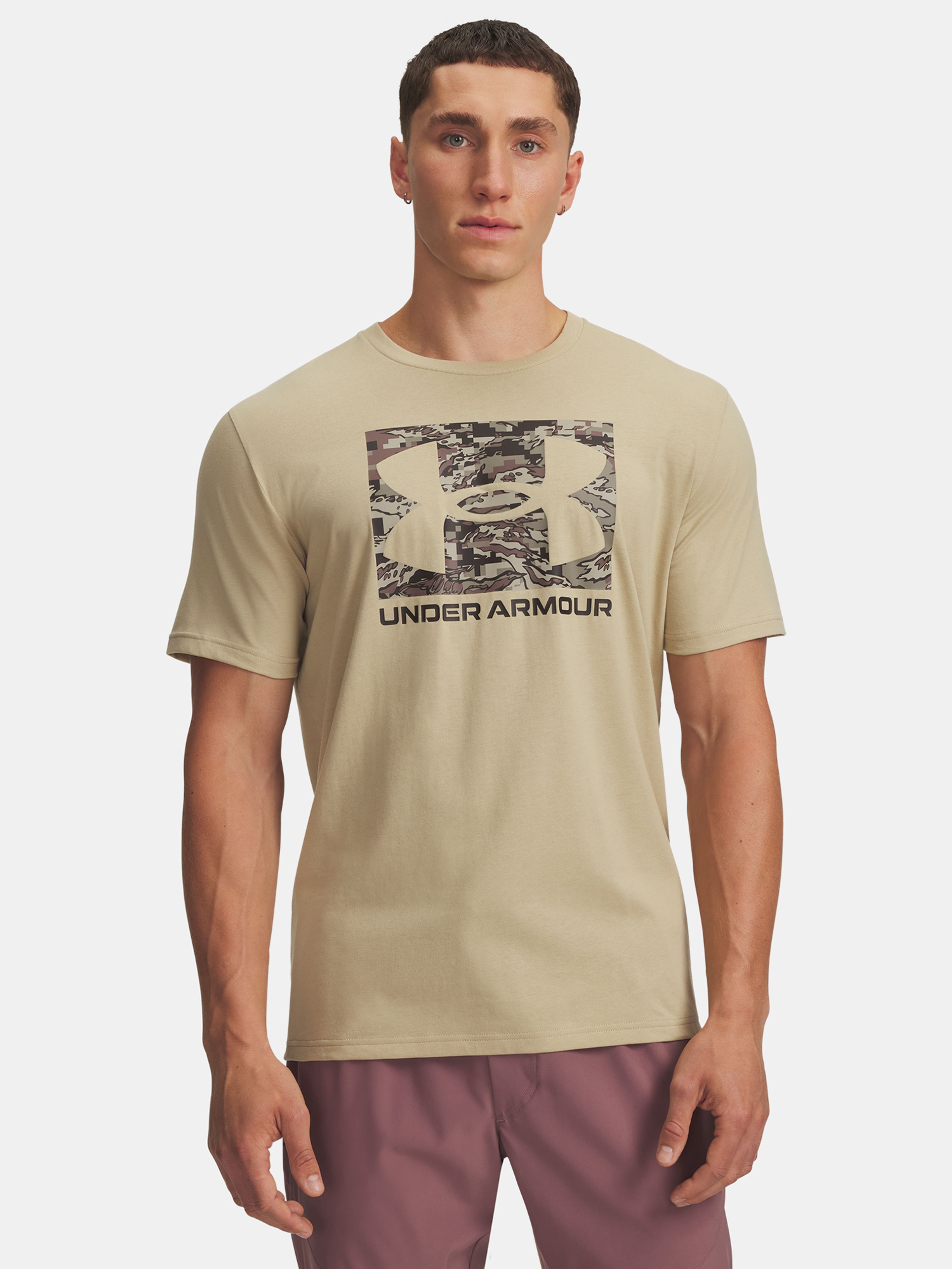 Moška majica Under Armour UA ABC CAMO BOXED LOGO SS-BRN