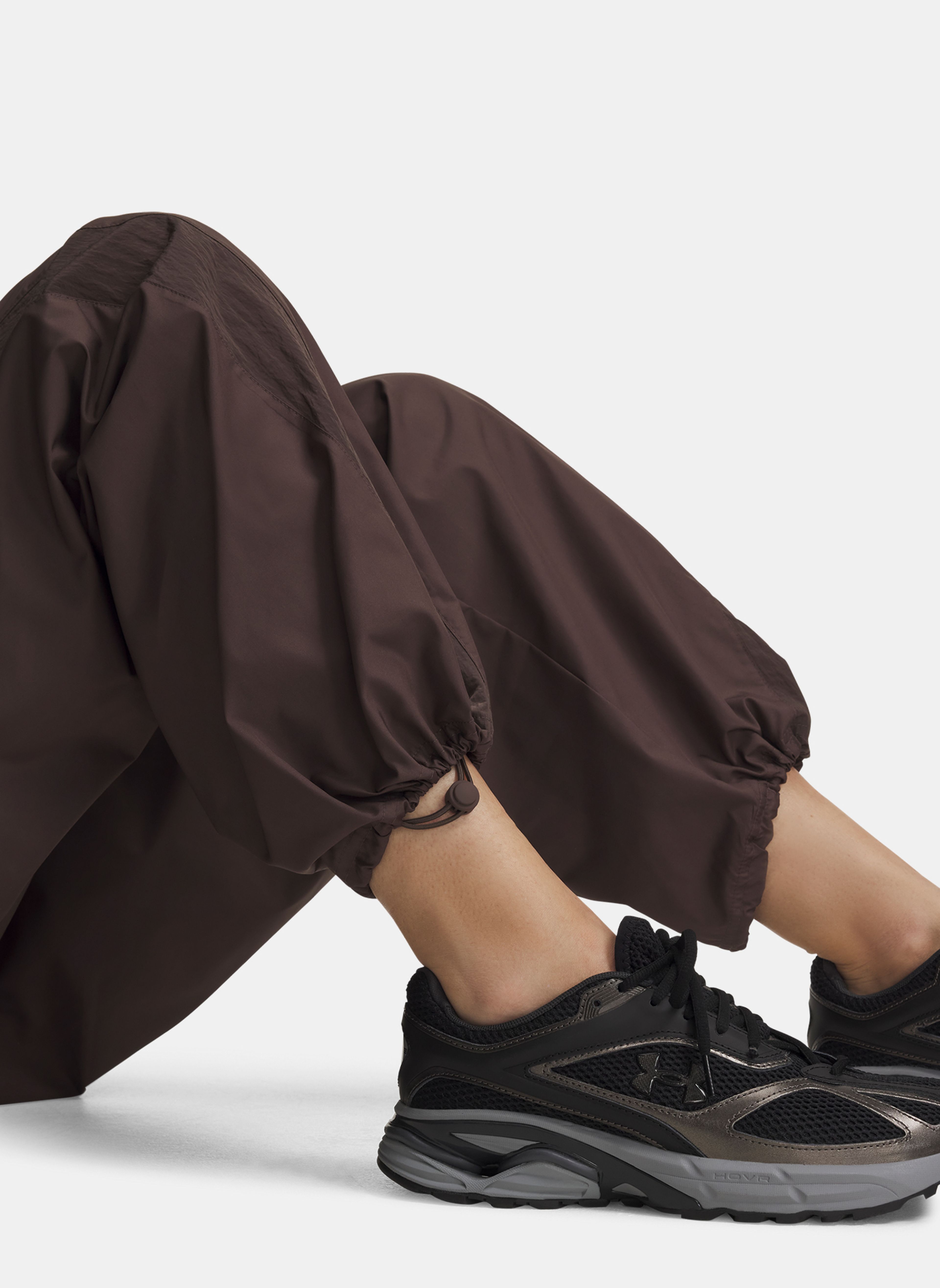 Naiste spordipüksid Under Armour Icon Woven Pant - 003