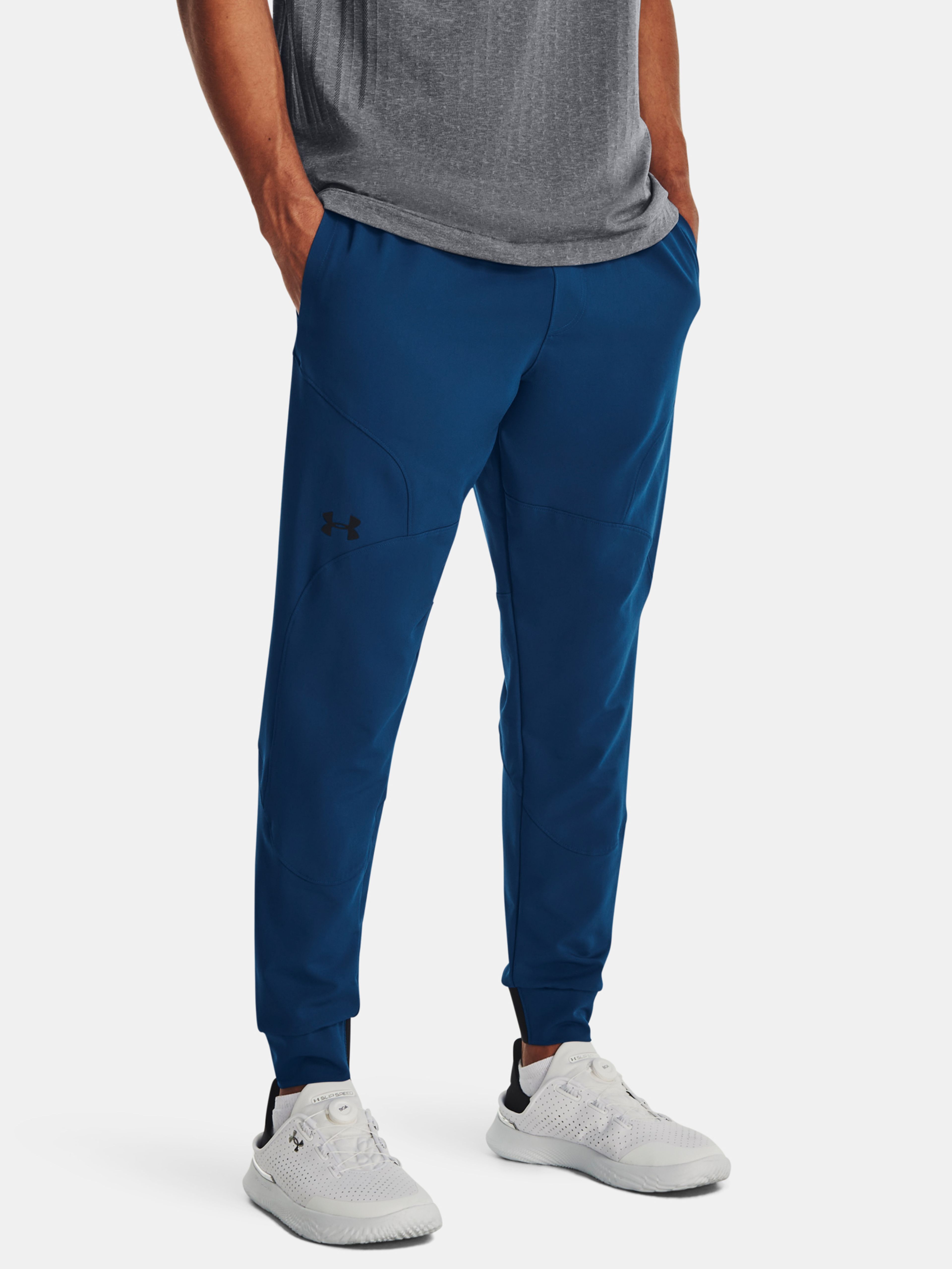 Férfi melegítők Under Armour UA UNSTOPPABLE JOGGERS