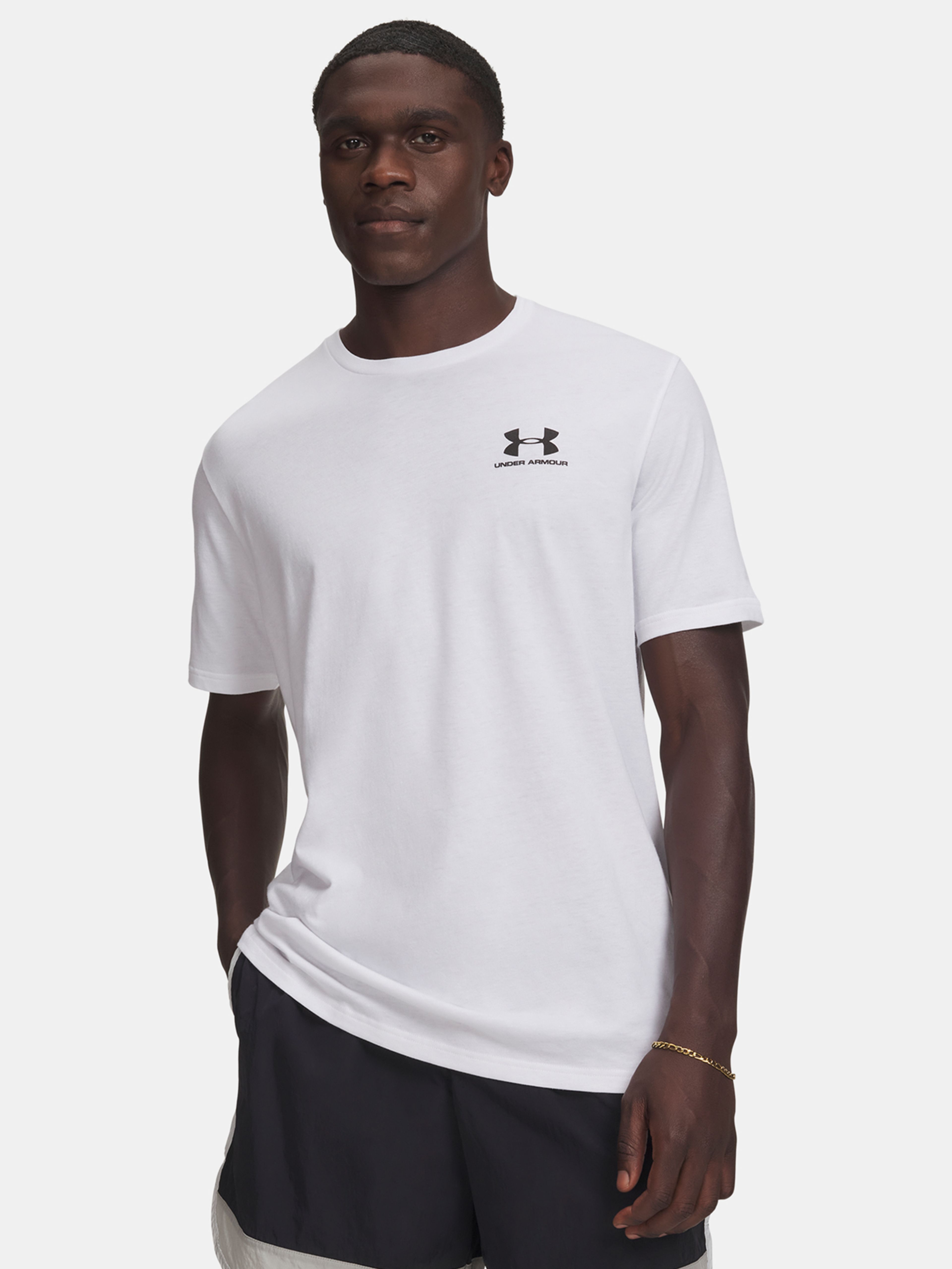 Férfi póló Under Armour Sportstyle Left Chest Ss