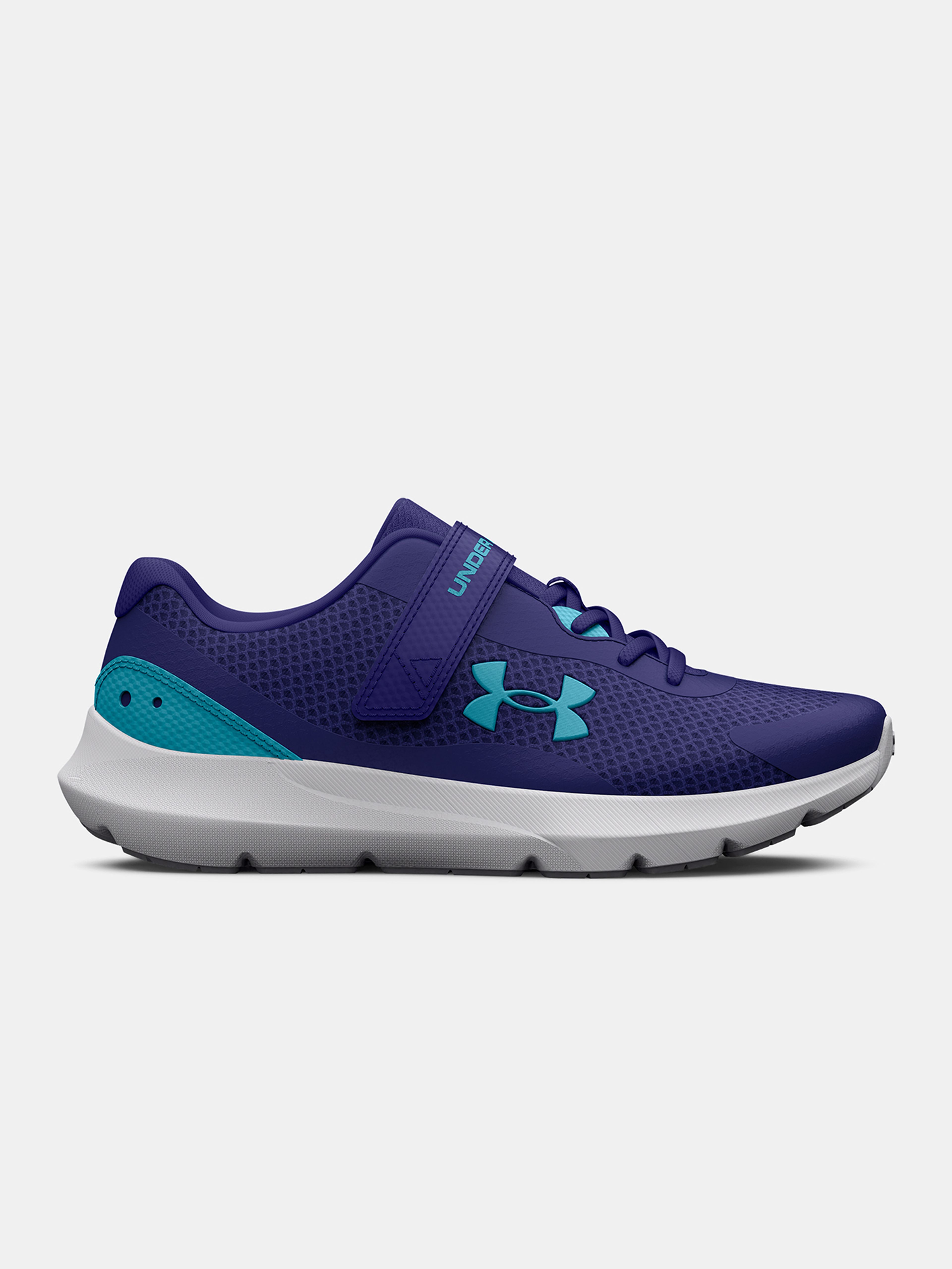 Fiú cipők Under Armour UA BPS Surge 3 AC