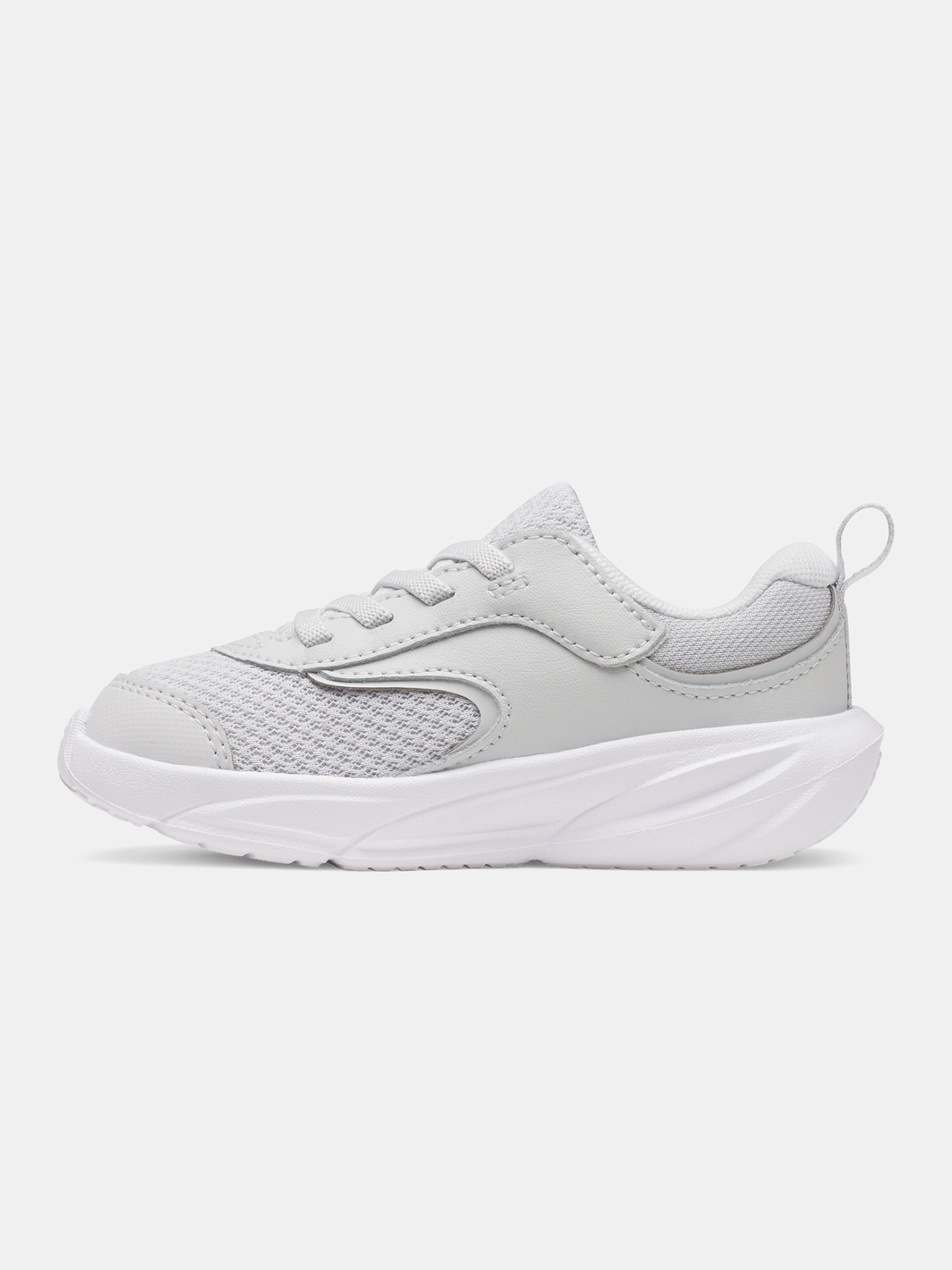 Dívčí boty Under Armour UA GINF Surge 5 AC - 002