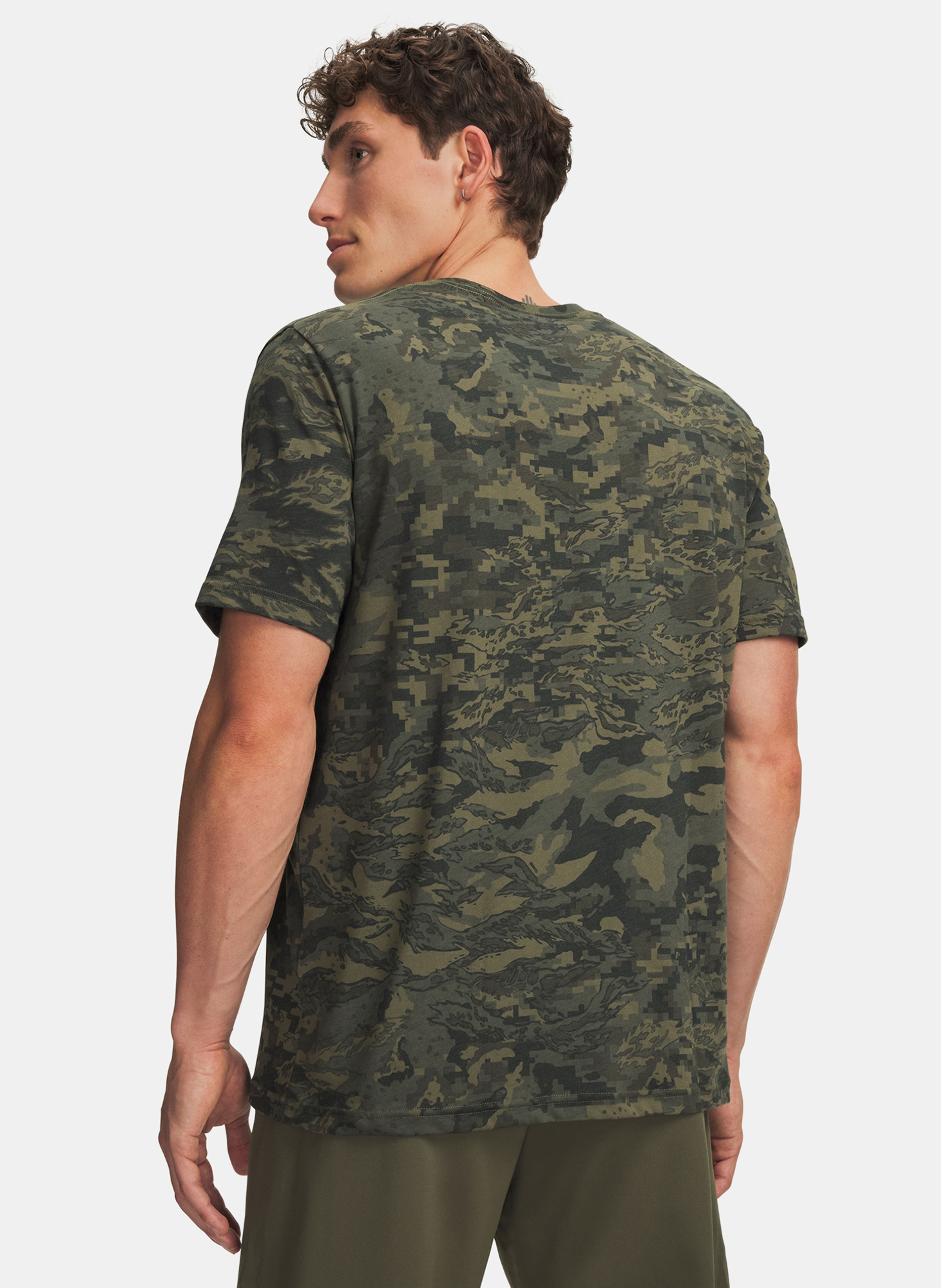 Meeste t-särk Under Armour UA ABC CAMO SS - 002