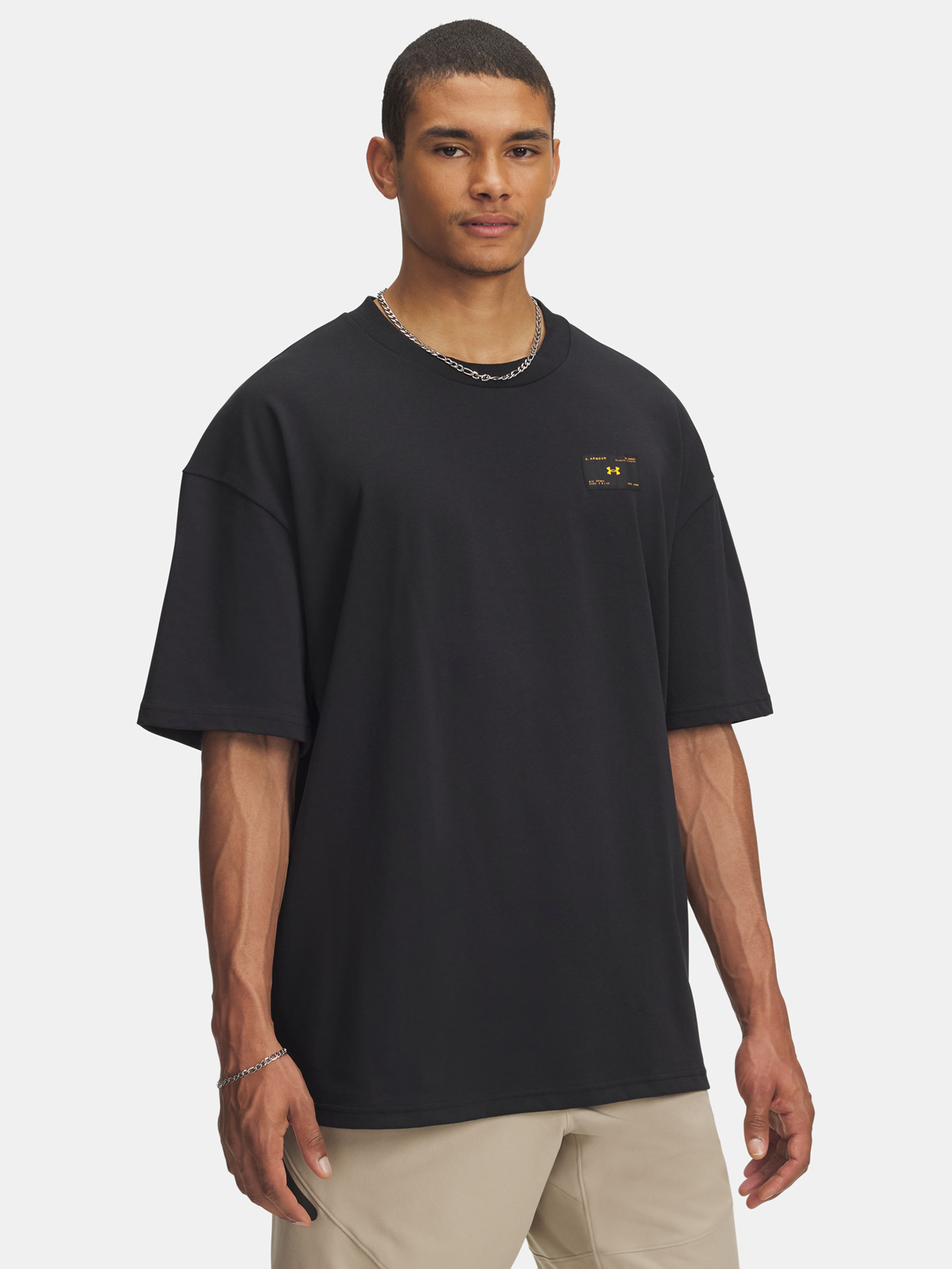 Pánske tričko Under Armour UA HWT WOVEN LABEL SS-BLK