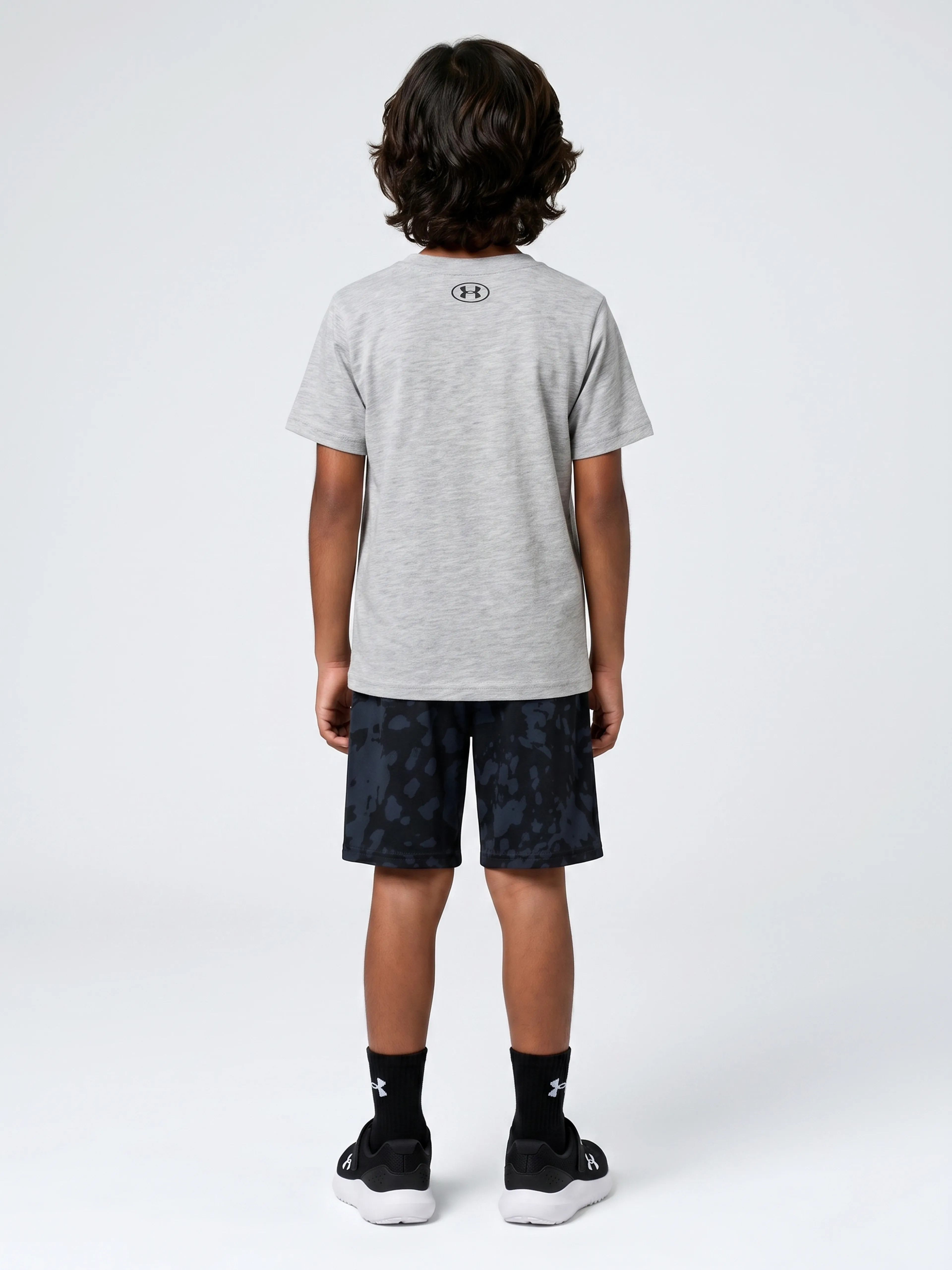 Fiú szett Under Armour UA PRINTED SS SHORT SET-GRY - 002