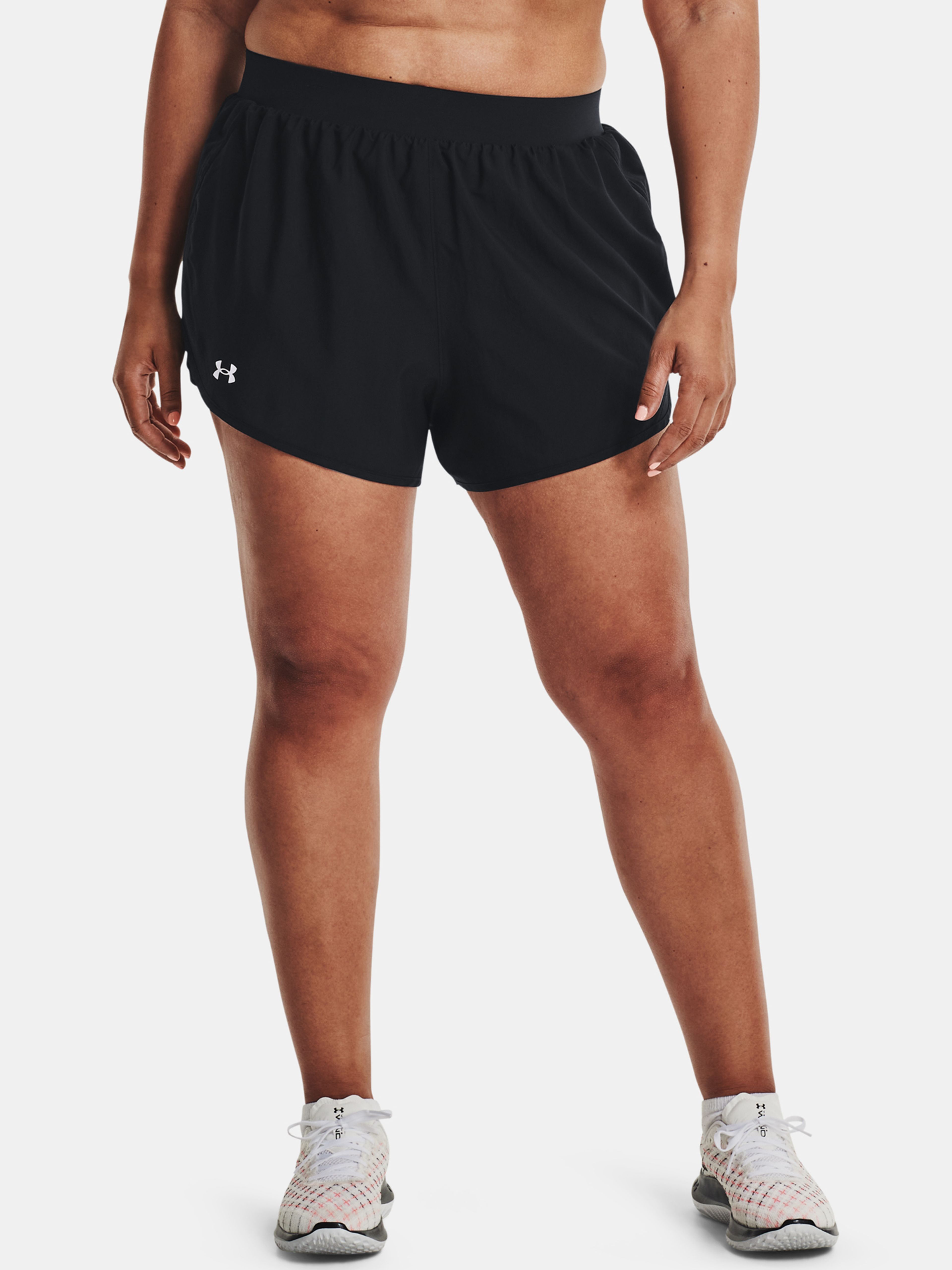 Női rövidnadrágok Under Armour W UA Fly By 2.0 Short&