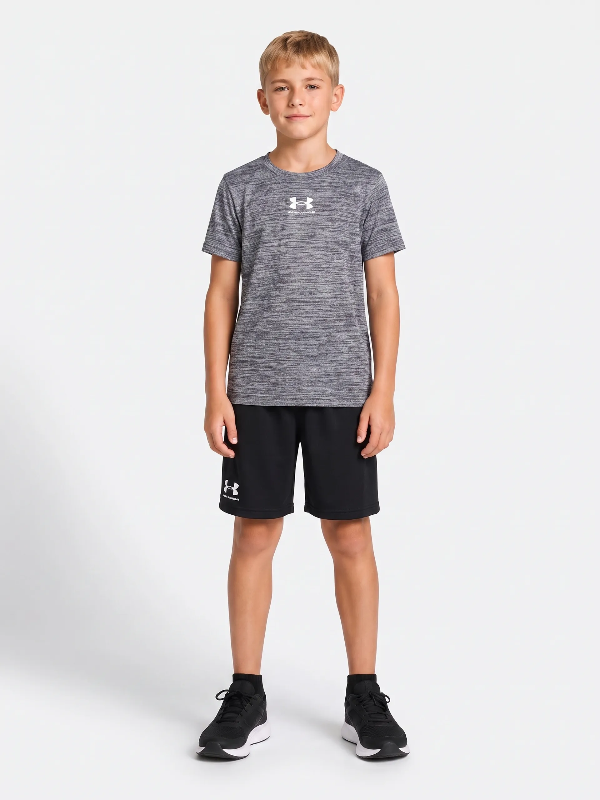 Chlapecký set Under Armour UA TWIST WOVEN SHORT SET-GRY - 001