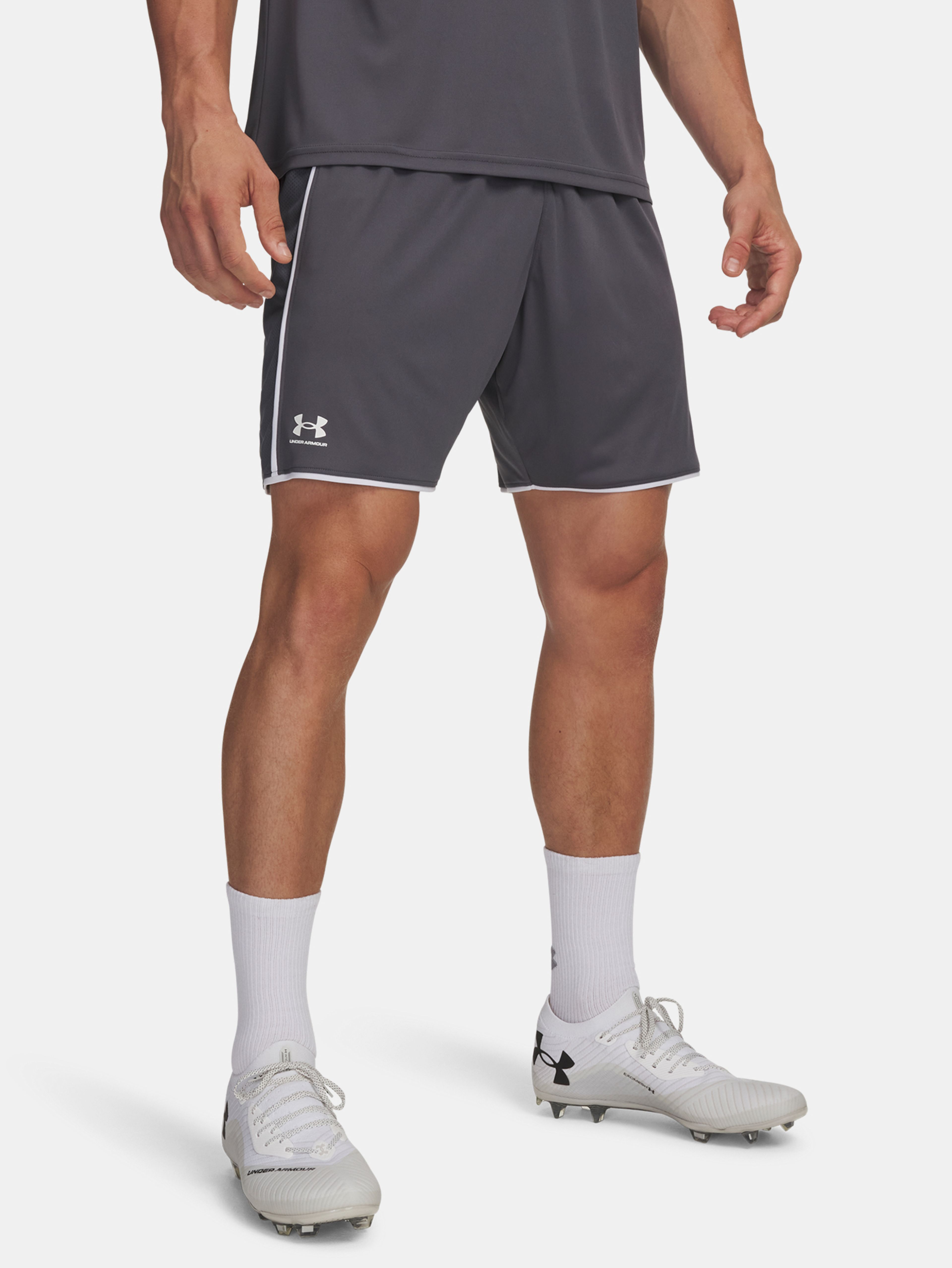 Férfi rövidnadrágok Under Armour UA M Challenger Train Short