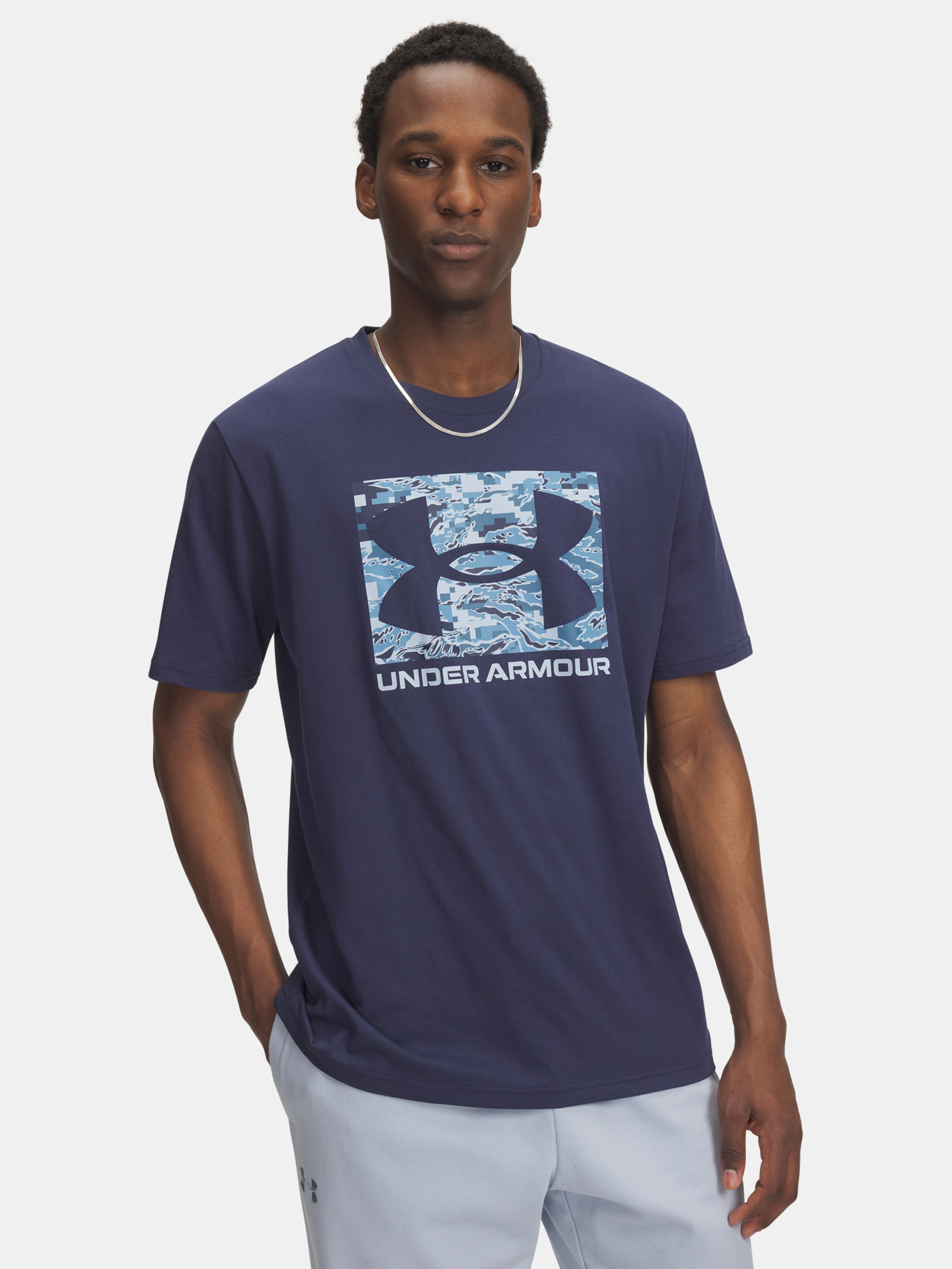Férfi póló Under Armour UA ABC CAMO BOXED LOGO SS-BLU
