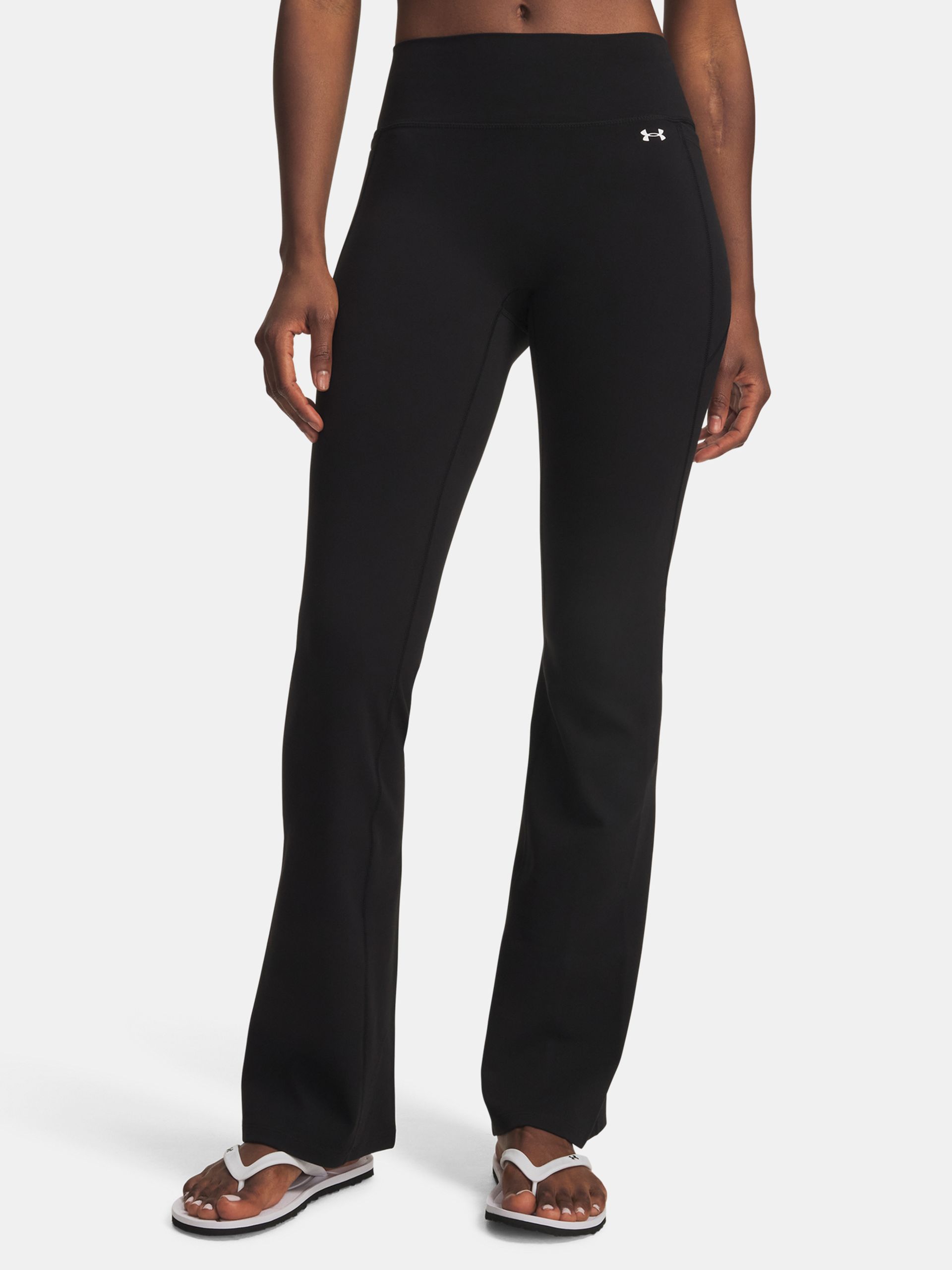 Dámské sportovní kalhoty Under Armour Motion Boot Cut - 001