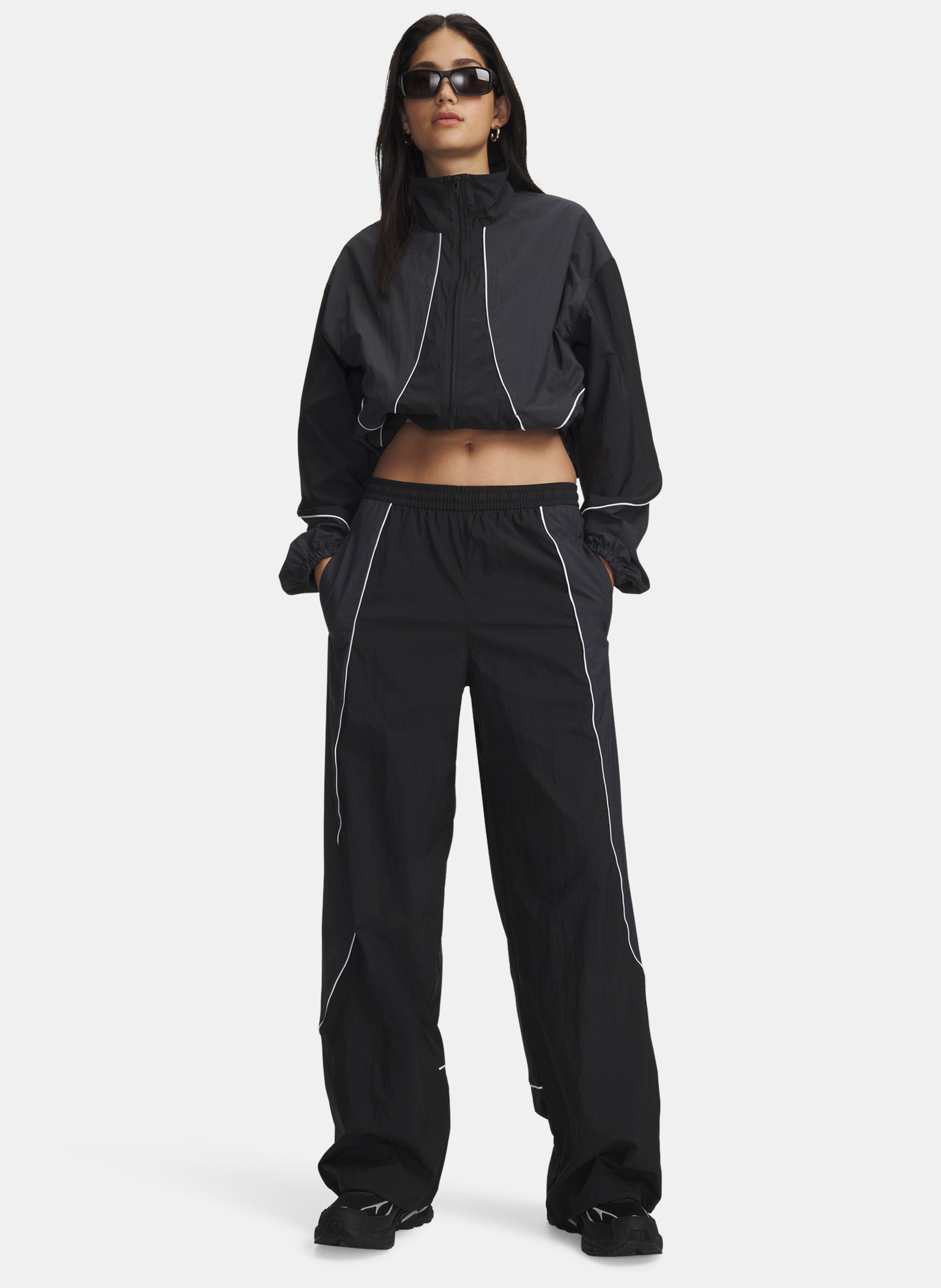 Dámské sportovní kalhoty Under Armour Unstoppable Wvn Wind Pnt - 004